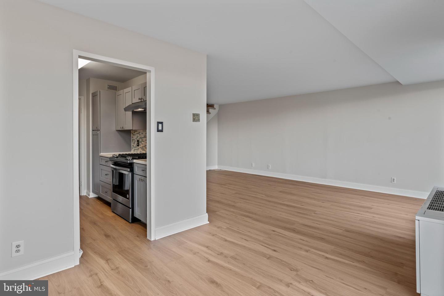 301 N BEAUREGARD ST #307, ALEXANDRIA, Virginia 22312, 1 Bedroom Bedrooms, ,1 BathroomBathrooms,Residential,For sale,301 N BEAUREGARD ST #307,VAAX2053162 MLS # VAAX2053162 301 N BEAUREGARD ST #307, ALEXANDRIA, Virginia 22312, 1 Bedroom Bedrooms, ,1 BathroomBathrooms,Residential,For sale,301 N BEAUREGARD ST #307,VAAX2053162 MLS # VAAX2053162