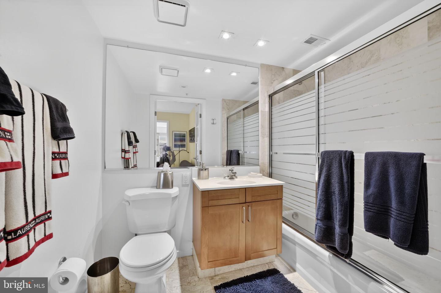 1520 16TH ST NW #UNIT #504, WASHINGTON, District Of Columbia 20036, 2 Bedrooms Bedrooms, ,2 BathroomsBathrooms,Residential,For sale,1520 16TH ST NW #UNIT #504,DCDC2241388 MLS # DCDC2241388 1520 16TH ST NW #UNIT #504, WASHINGTON, District Of Columbia 20036, 2 Bedrooms Bedrooms, ,2 BathroomsBathrooms,Residential,For sale,1520 16TH ST NW #UNIT #504,DCDC2241388 MLS # DCDC2241388