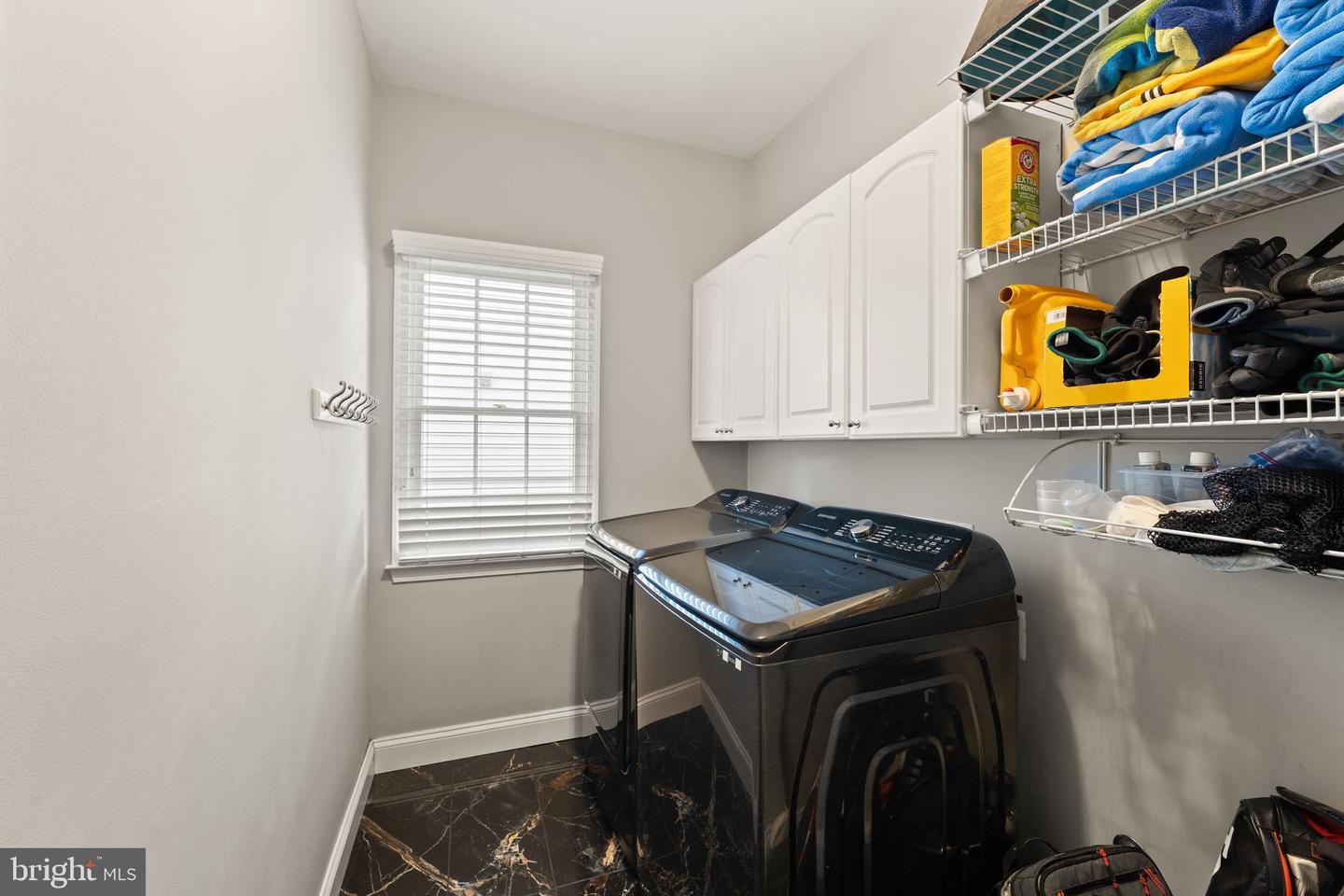 43387 LA BELLE PL, ASHBURN, Virginia 20147, 5 Bedrooms Bedrooms, ,4 BathroomsBathrooms,Residential,For sale,43387 LA BELLE PL,VALO2114086 MLS # VALO2114086