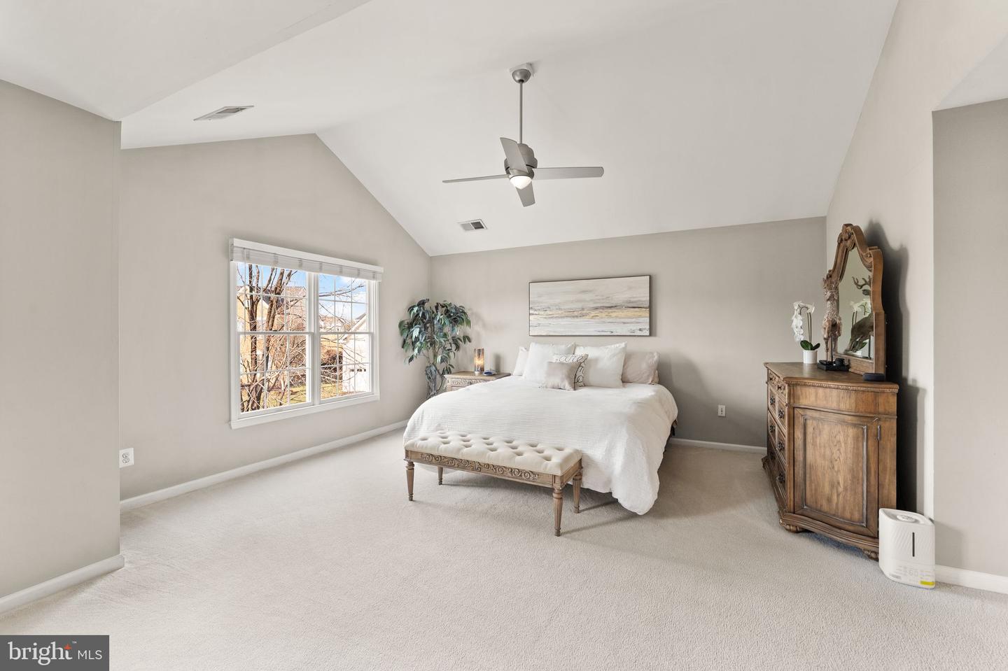 43387 LA BELLE PL, ASHBURN, Virginia 20147, 5 Bedrooms Bedrooms, ,4 BathroomsBathrooms,Residential,For sale,43387 LA BELLE PL,VALO2114086 MLS # VALO2114086