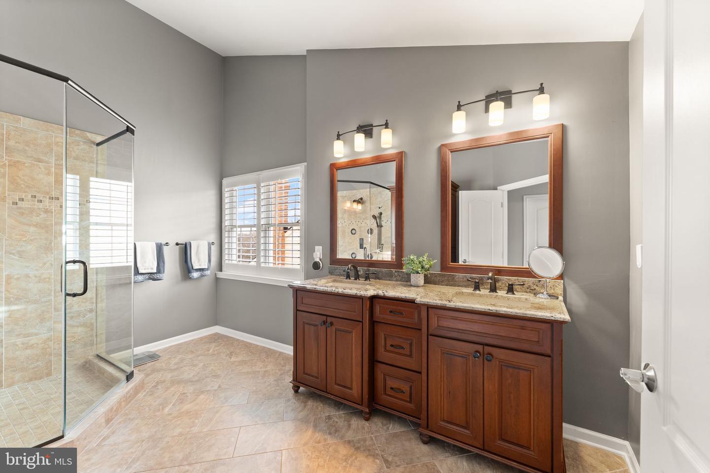 43387 LA BELLE PL, ASHBURN, Virginia 20147, 5 Bedrooms Bedrooms, ,4 BathroomsBathrooms,Residential,For sale,43387 LA BELLE PL,VALO2114086 MLS # VALO2114086