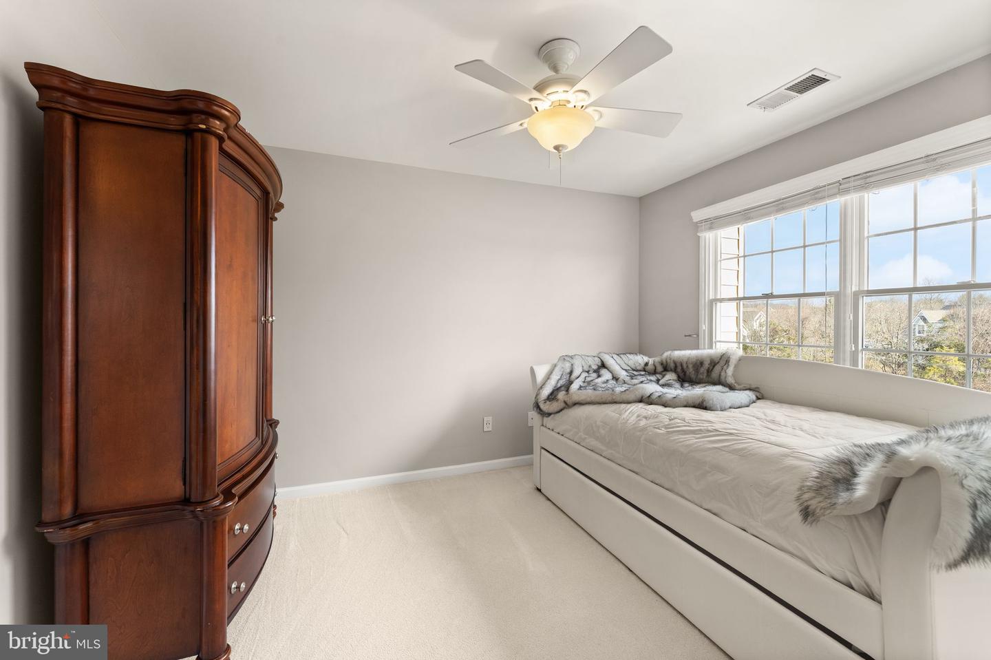 43387 LA BELLE PL, ASHBURN, Virginia 20147, 5 Bedrooms Bedrooms, ,4 BathroomsBathrooms,Residential,For sale,43387 LA BELLE PL,VALO2114086 MLS # VALO2114086