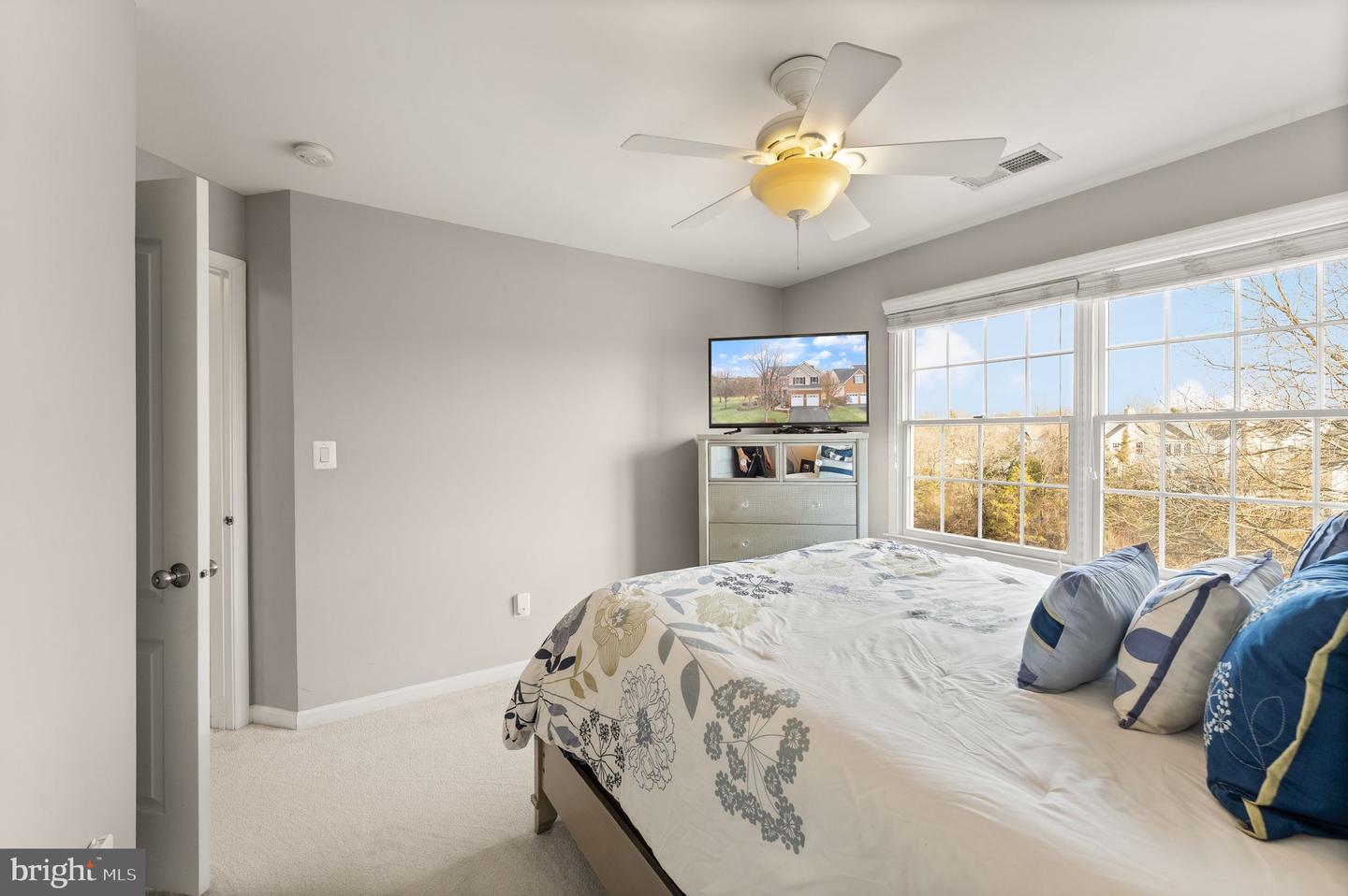 43387 LA BELLE PL, ASHBURN, Virginia 20147, 5 Bedrooms Bedrooms, ,4 BathroomsBathrooms,Residential,For sale,43387 LA BELLE PL,VALO2114086 MLS # VALO2114086