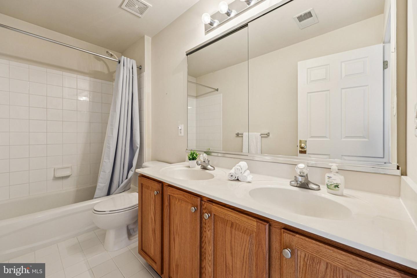 25429 CARRINGTON DR, CHANTILLY, Virginia 20152, 4 Bedrooms Bedrooms, ,2 BathroomsBathrooms,Residential,For sale,25429 CARRINGTON DR,VALO2114140 MLS # VALO2114140 25429 CARRINGTON DR, CHANTILLY, Virginia 20152, 4 Bedrooms Bedrooms, ,2 BathroomsBathrooms,Residential,For sale,25429 CARRINGTON DR,VALO2114140 MLS # VALO2114140