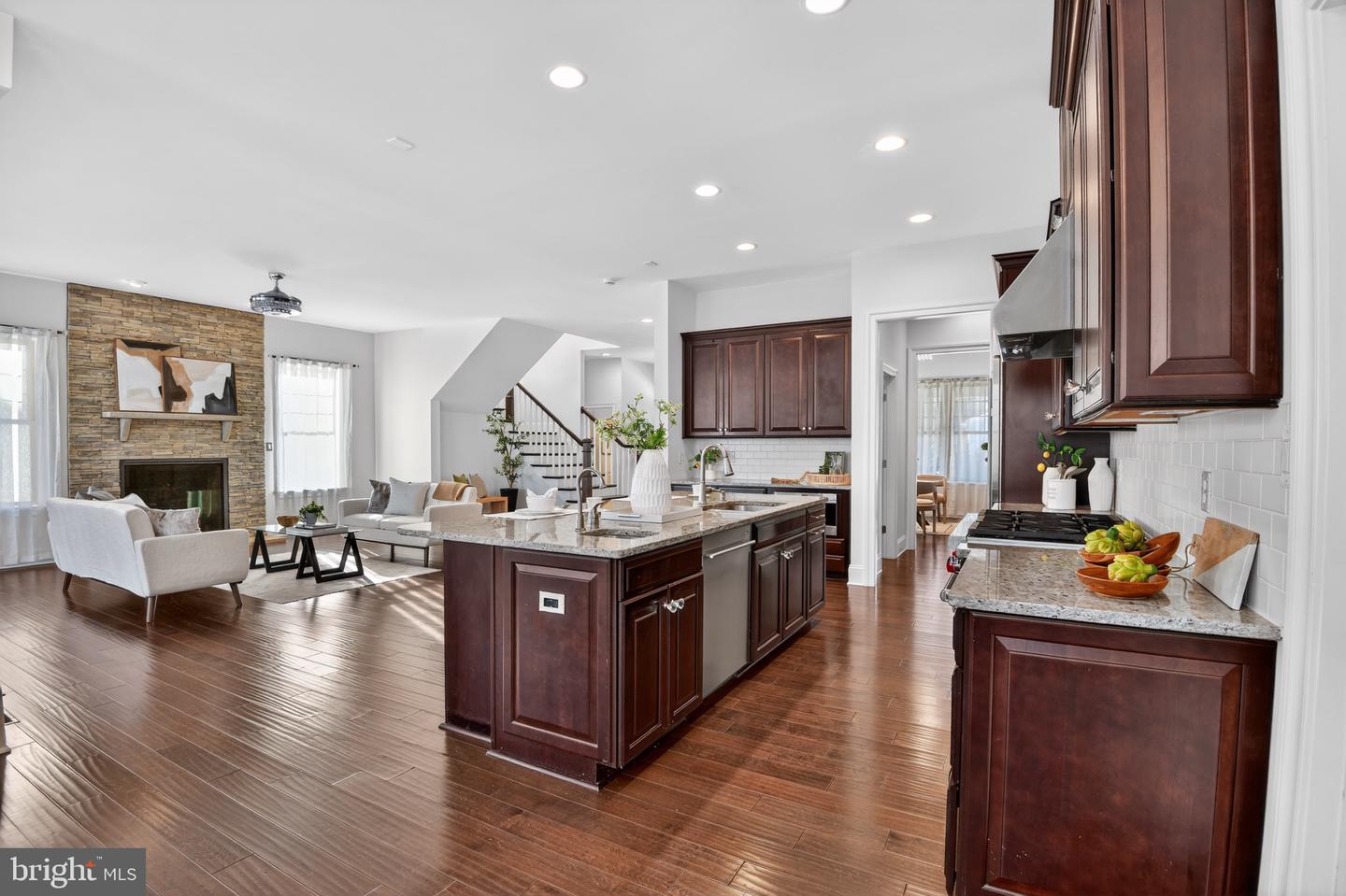 24814 BARRINGTON GROVE CT, ALDIE, Virginia 20105, 5 Bedrooms Bedrooms, 10 Rooms Rooms,4 BathroomsBathrooms,Residential,For sale,24814 BARRINGTON GROVE CT,VALO2114144 MLS # VALO2114144