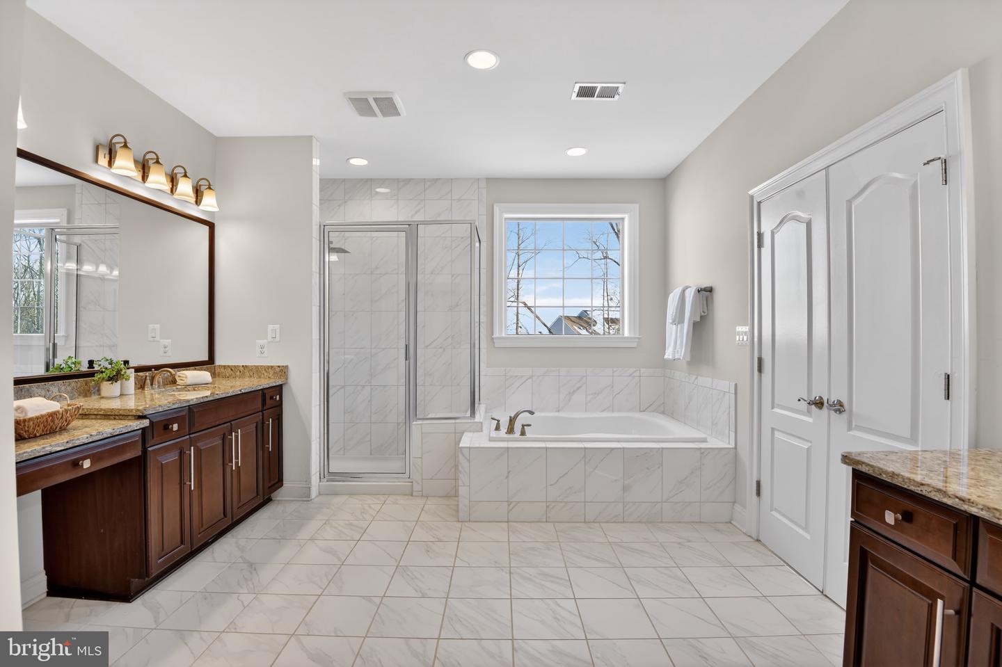 24814 BARRINGTON GROVE CT, ALDIE, Virginia 20105, 5 Bedrooms Bedrooms, 10 Rooms Rooms,4 BathroomsBathrooms,Residential,For sale,24814 BARRINGTON GROVE CT,VALO2114144 MLS # VALO2114144