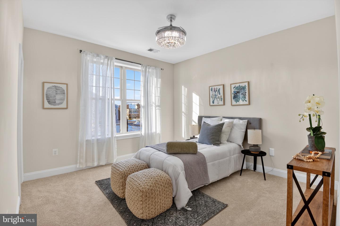 24814 BARRINGTON GROVE CT, ALDIE, Virginia 20105, 5 Bedrooms Bedrooms, 10 Rooms Rooms,4 BathroomsBathrooms,Residential,For sale,24814 BARRINGTON GROVE CT,VALO2114144 MLS # VALO2114144