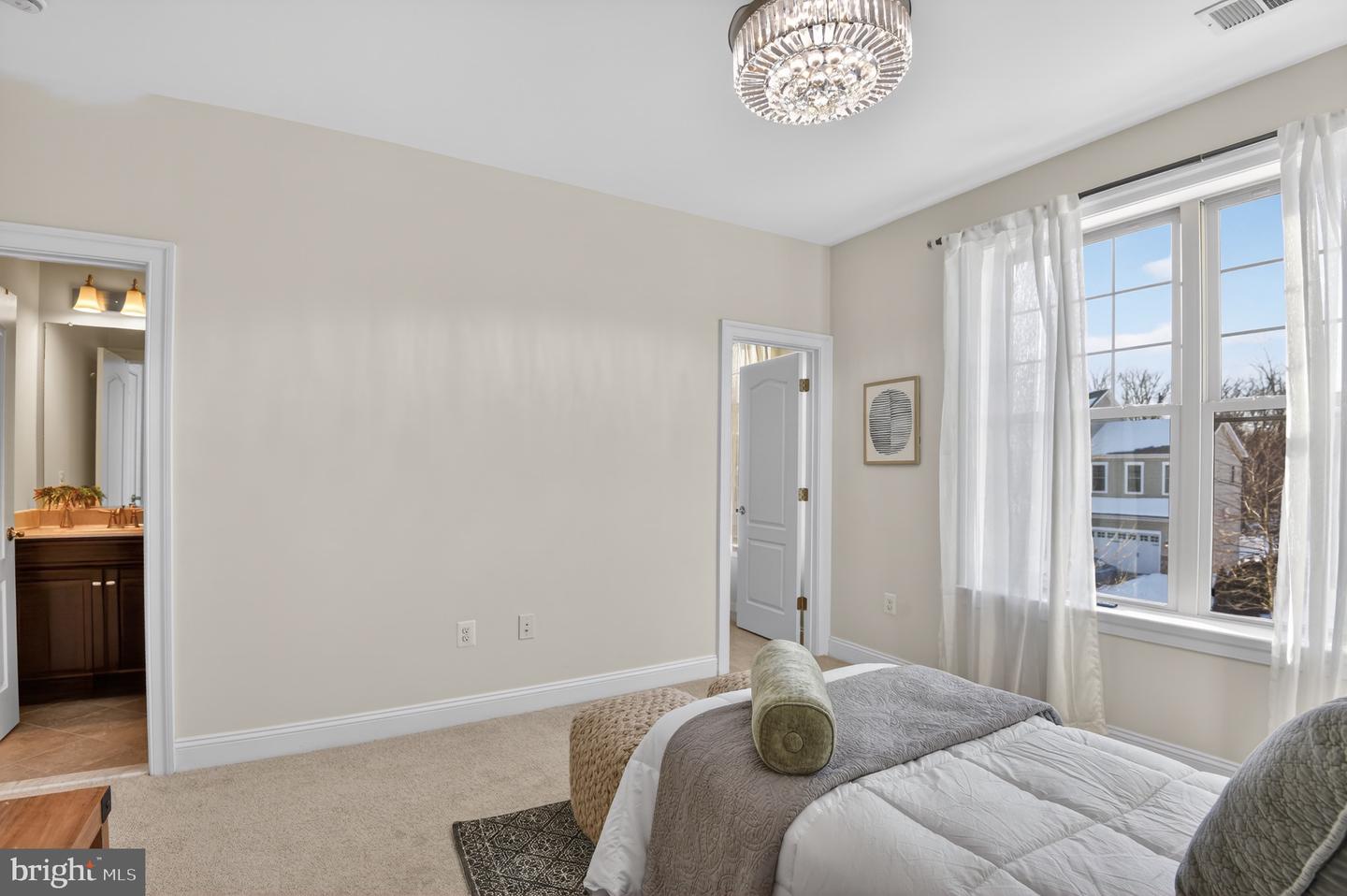 24814 BARRINGTON GROVE CT, ALDIE, Virginia 20105, 5 Bedrooms Bedrooms, 10 Rooms Rooms,4 BathroomsBathrooms,Residential,For sale,24814 BARRINGTON GROVE CT,VALO2114144 MLS # VALO2114144