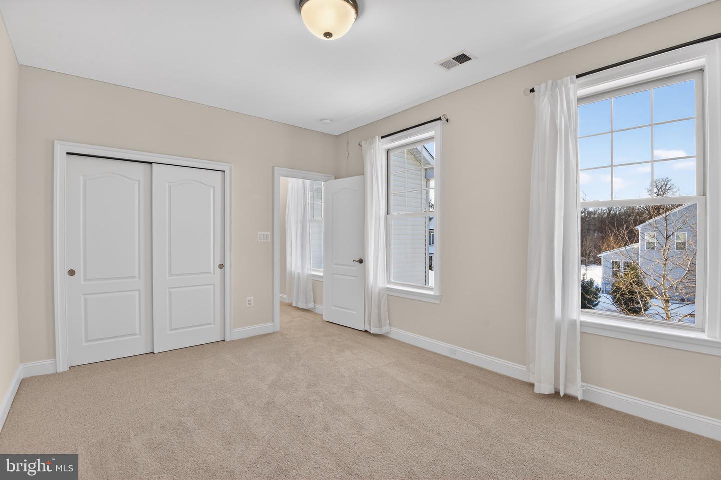 24814 BARRINGTON GROVE CT, ALDIE, Virginia 20105, 5 Bedrooms Bedrooms, 10 Rooms Rooms,4 BathroomsBathrooms,Residential,For sale,24814 BARRINGTON GROVE CT,VALO2114144 MLS # VALO2114144