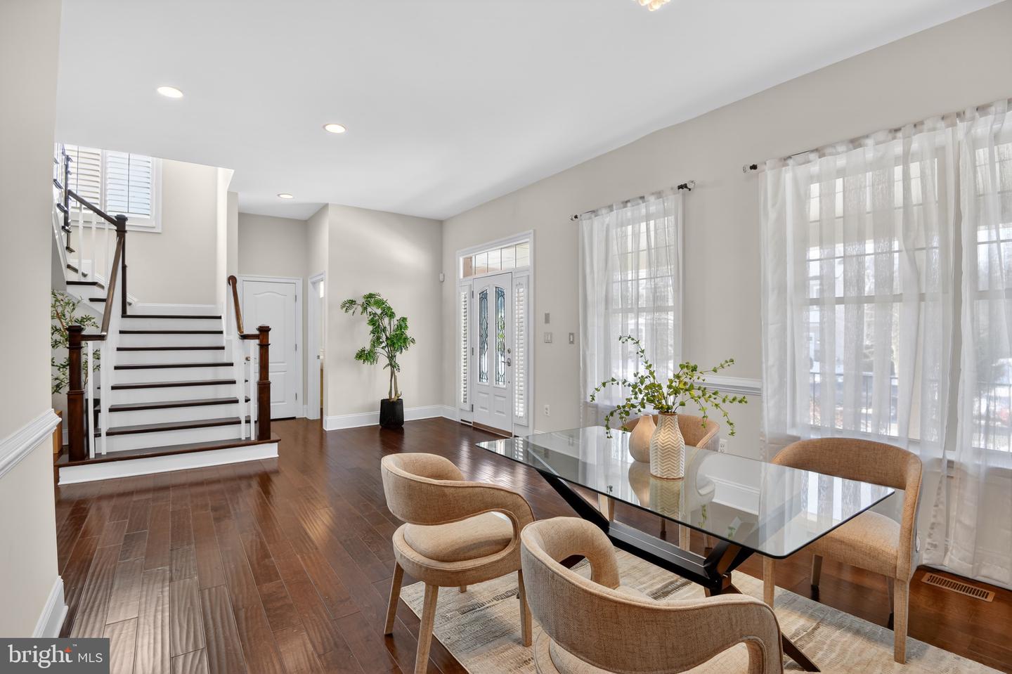 24814 BARRINGTON GROVE CT, ALDIE, Virginia 20105, 5 Bedrooms Bedrooms, 10 Rooms Rooms,4 BathroomsBathrooms,Residential,For sale,24814 BARRINGTON GROVE CT,VALO2114144 MLS # VALO2114144