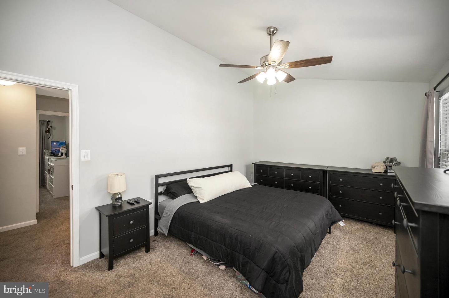 15233 STREAMSIDE CT, DUMFRIES, Virginia 22025, 3 Bedrooms Bedrooms, 12 Rooms Rooms,2 BathroomsBathrooms,Residential,For sale,15233 STREAMSIDE CT,VAPW2110770 MLS # VAPW2110770