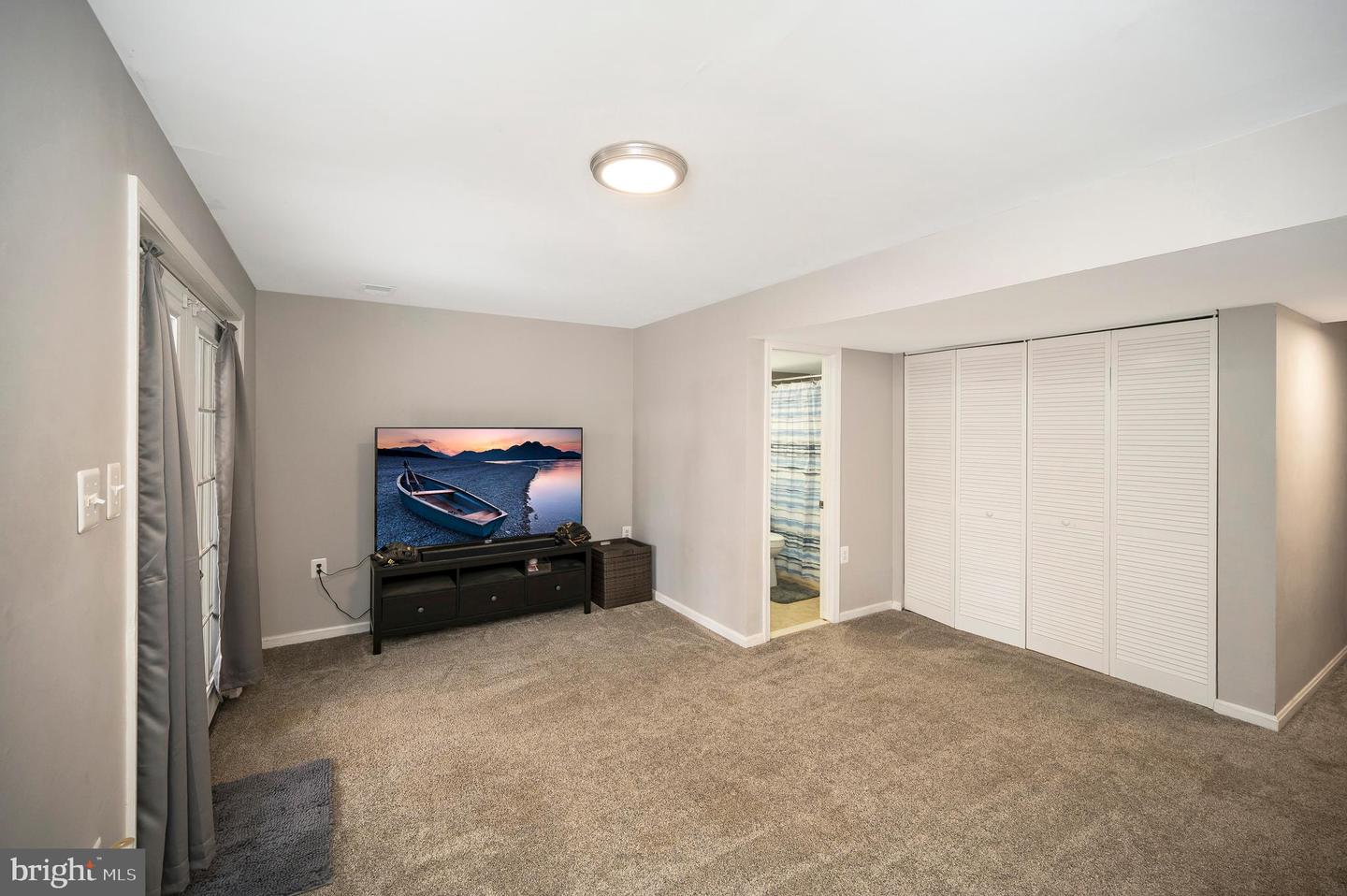 15233 STREAMSIDE CT, DUMFRIES, Virginia 22025, 3 Bedrooms Bedrooms, 12 Rooms Rooms,2 BathroomsBathrooms,Residential,For sale,15233 STREAMSIDE CT,VAPW2110770 MLS # VAPW2110770