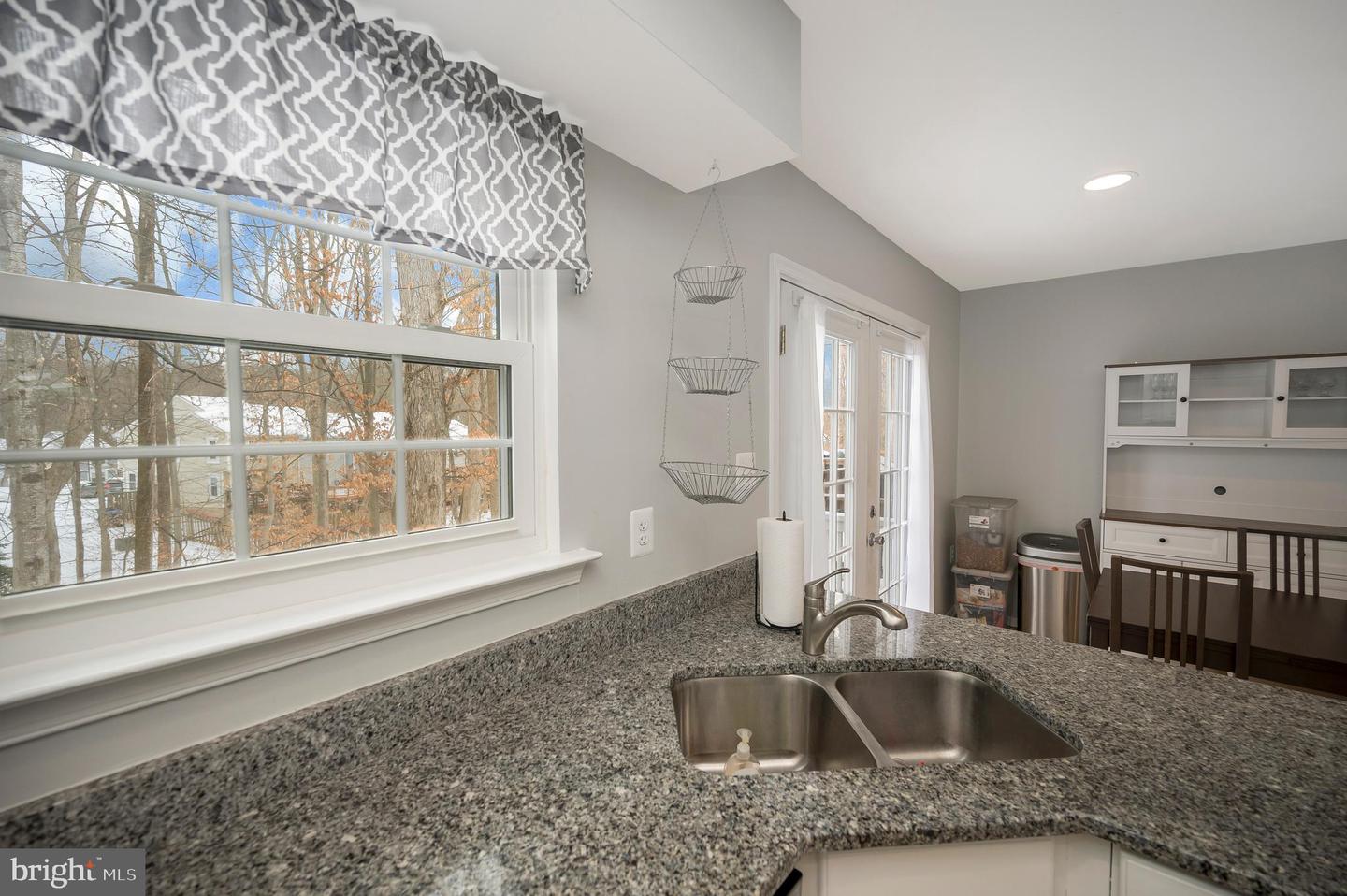 15233 STREAMSIDE CT, DUMFRIES, Virginia 22025, 3 Bedrooms Bedrooms, 12 Rooms Rooms,2 BathroomsBathrooms,Residential,For sale,15233 STREAMSIDE CT,VAPW2110770 MLS # VAPW2110770