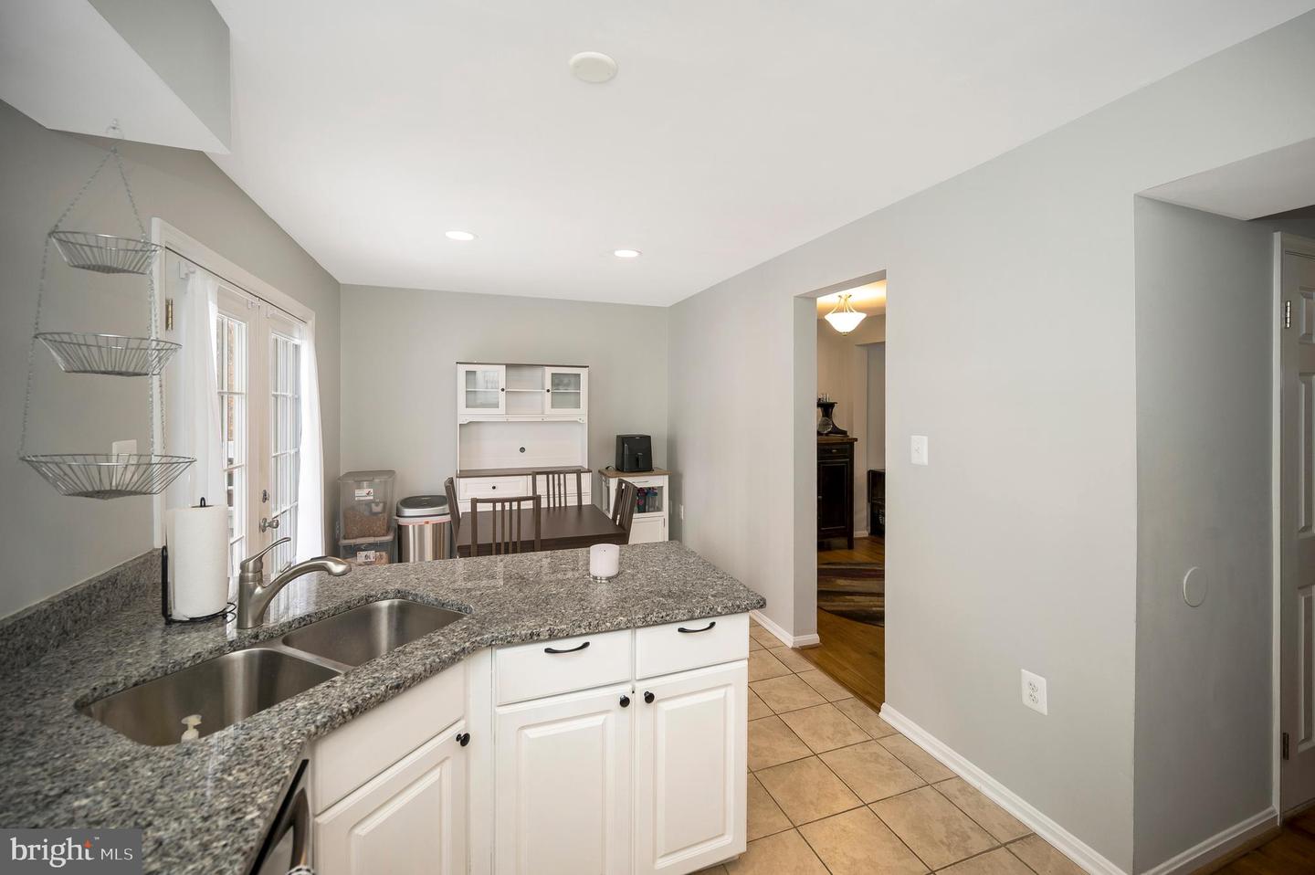 15233 STREAMSIDE CT, DUMFRIES, Virginia 22025, 3 Bedrooms Bedrooms, 12 Rooms Rooms,2 BathroomsBathrooms,Residential,For sale,15233 STREAMSIDE CT,VAPW2110770 MLS # VAPW2110770