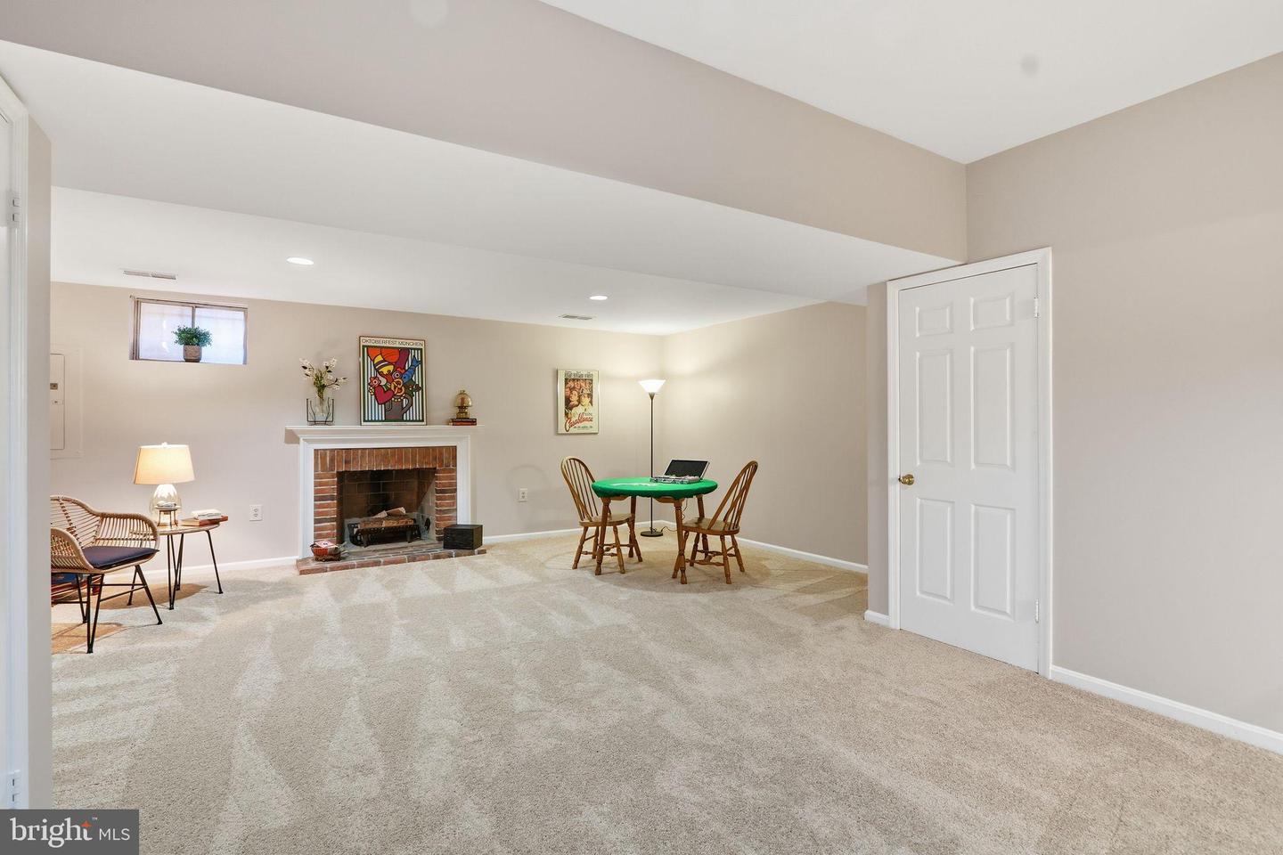 6508 WESTMORE CT, SPRINGFIELD, Virginia 22150, 3 Bedrooms Bedrooms, 13 Rooms Rooms,3 BathroomsBathrooms,Residential,For sale,6508 WESTMORE CT,VAFX2286436 MLS # VAFX2286436