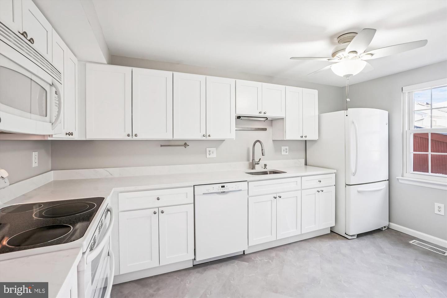 31 QUINCY CT, STERLING, Virginia 20165, 3 Bedrooms Bedrooms, ,2 BathroomsBathrooms,Residential,For sale,31 QUINCY CT,VALO2114190 MLS # VALO2114190