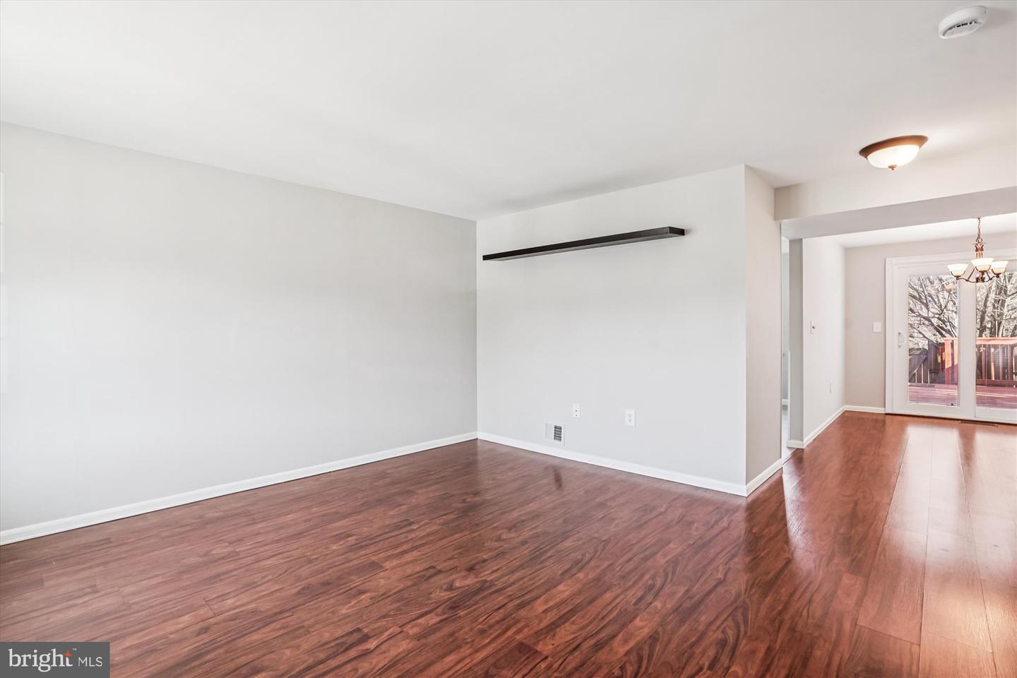 31 QUINCY CT, STERLING, Virginia 20165, 3 Bedrooms Bedrooms, ,2 BathroomsBathrooms,Residential,For sale,31 QUINCY CT,VALO2114190 MLS # VALO2114190