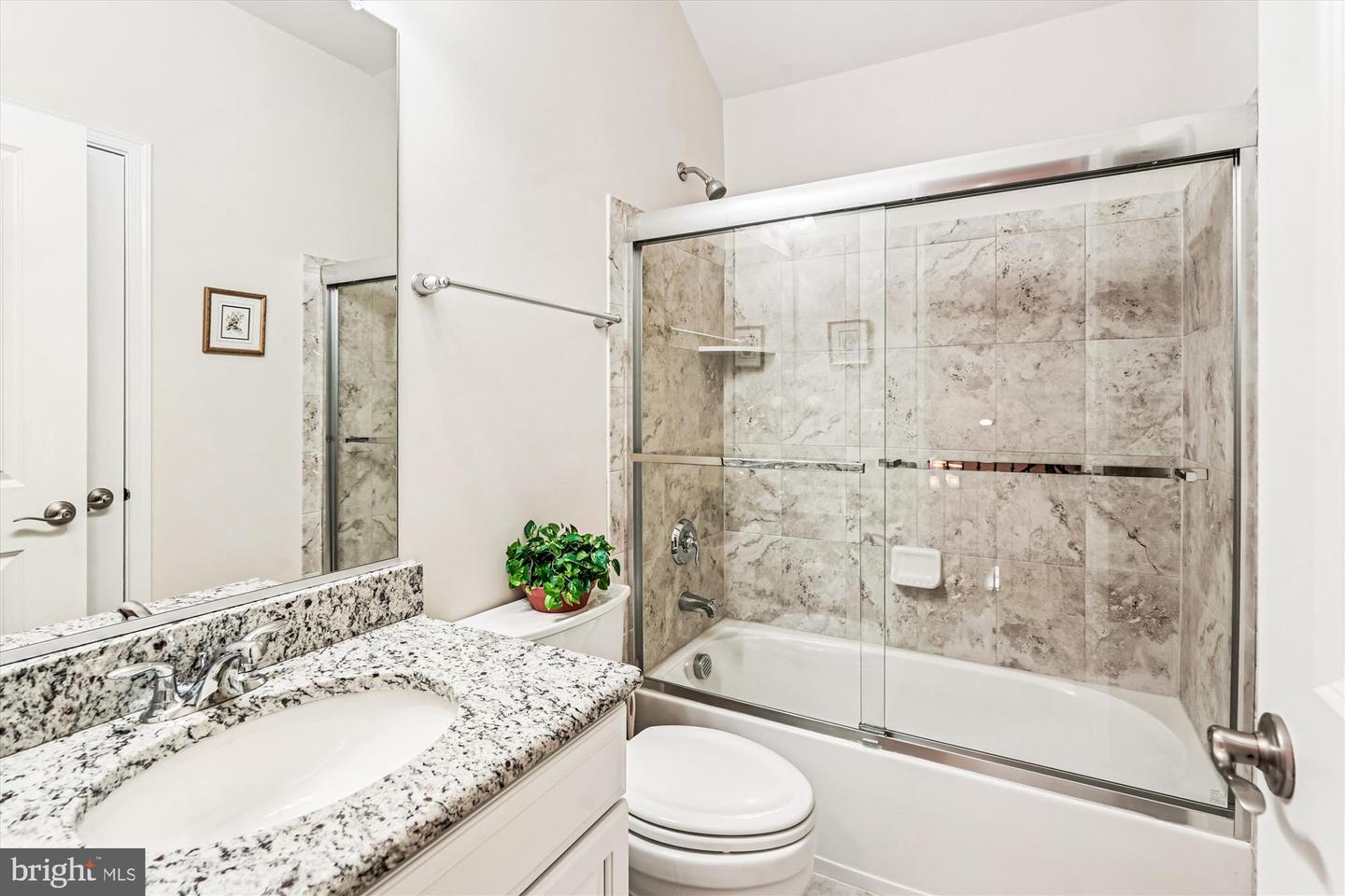 5934 BOWES CREEK PL, GAINESVILLE, Virginia 20155, 4 Bedrooms Bedrooms, ,3 BathroomsBathrooms,Residential,For sale,5934 BOWES CREEK PL,VAPW2110806 MLS # VAPW2110806