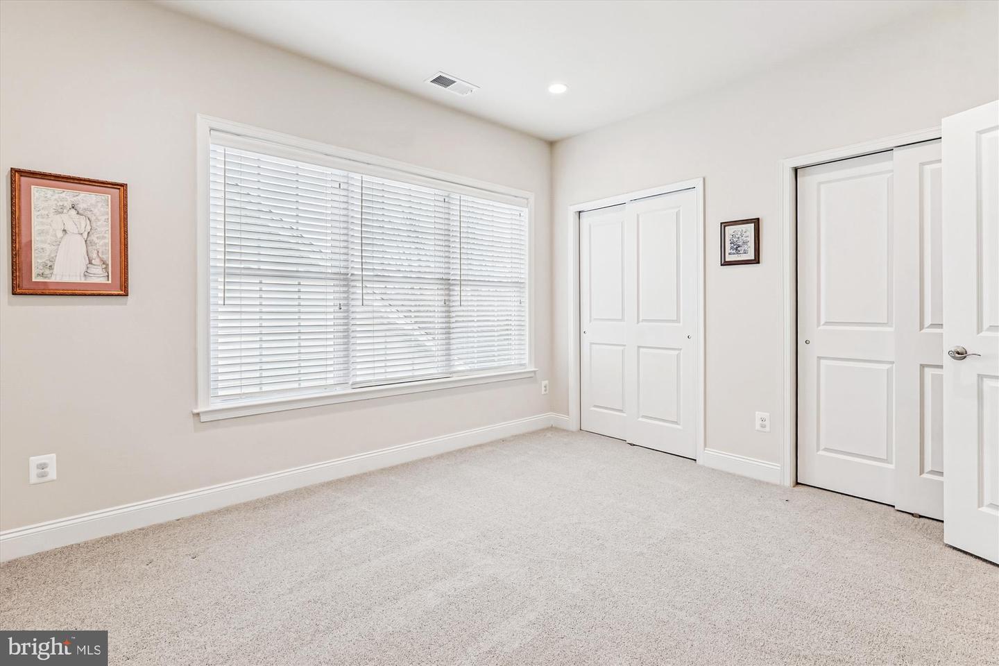 5934 BOWES CREEK PL, GAINESVILLE, Virginia 20155, 4 Bedrooms Bedrooms, ,3 BathroomsBathrooms,Residential,For sale,5934 BOWES CREEK PL,VAPW2110806 MLS # VAPW2110806