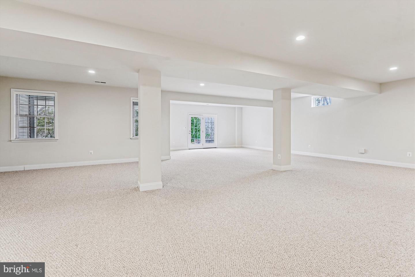 5934 BOWES CREEK PL, GAINESVILLE, Virginia 20155, 4 Bedrooms Bedrooms, ,3 BathroomsBathrooms,Residential,For sale,5934 BOWES CREEK PL,VAPW2110806 MLS # VAPW2110806