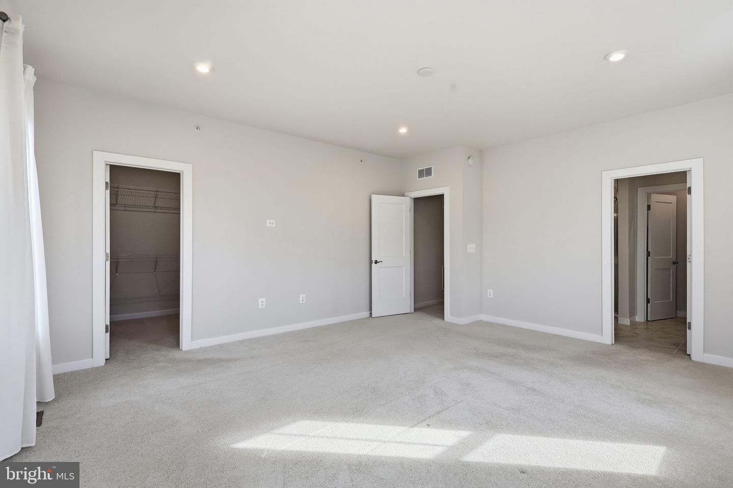 201-B PARK CENTRAL TER, MANASSAS PARK, Virginia 20111, 3 Bedrooms Bedrooms, ,2 BathroomsBathrooms,Residential,For sale,201-B PARK CENTRAL TER,VAMP2003596 MLS # VAMP2003596