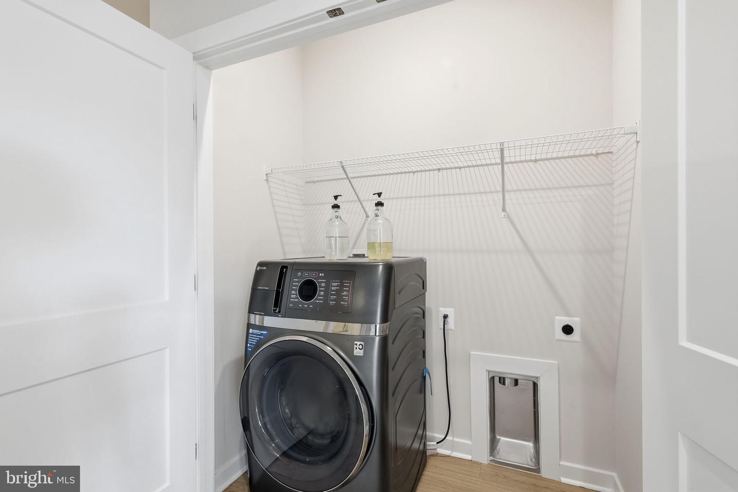 201-B PARK CENTRAL TER, MANASSAS PARK, Virginia 20111, 3 Bedrooms Bedrooms, ,2 BathroomsBathrooms,Residential,For sale,201-B PARK CENTRAL TER,VAMP2003596 MLS # VAMP2003596