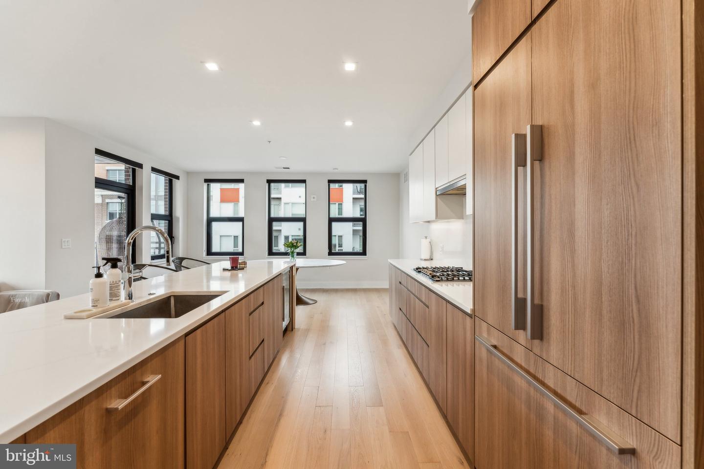 701 SWANN AVE #402, ALEXANDRIA, Virginia 22301, 3 Bedrooms Bedrooms, ,2 BathroomsBathrooms,Residential,For sale,701 SWANN AVE #402,VAAX2053348 MLS # VAAX2053348 701 SWANN AVE #402, ALEXANDRIA, Virginia 22301, 3 Bedrooms Bedrooms, ,2 BathroomsBathrooms,Residential,For sale,701 SWANN AVE #402,VAAX2053348 MLS # VAAX2053348