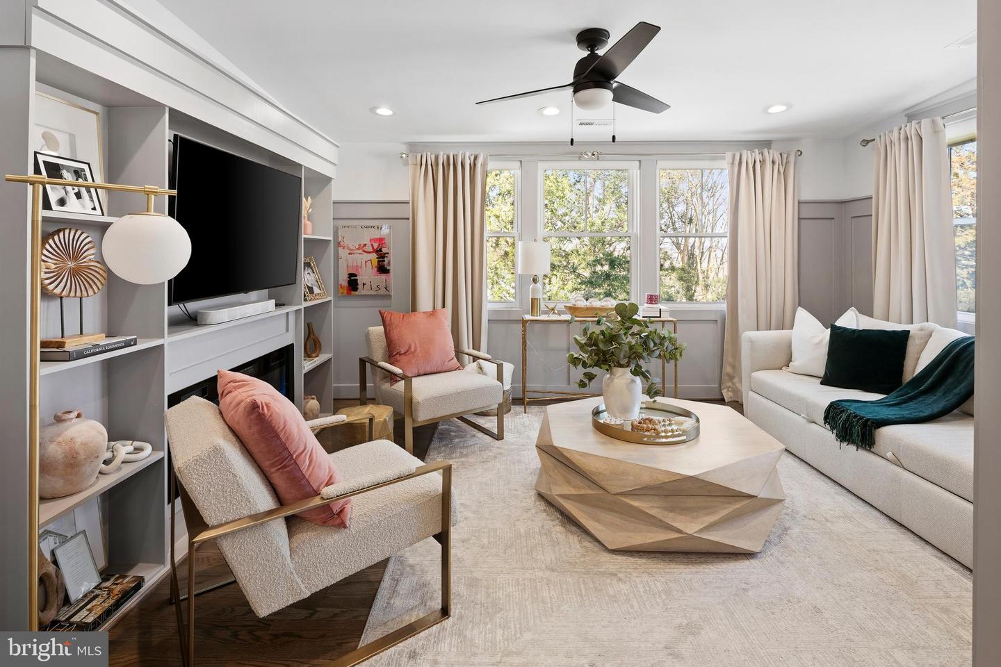 2813 JAMES DR, ALEXANDRIA, Virginia 22303, 5 Bedrooms Bedrooms, ,3 BathroomsBathrooms,Residential,For sale,2813 JAMES DR,VAFX2286670 MLS # VAFX2286670 2813 JAMES DR, ALEXANDRIA, Virginia 22303, 5 Bedrooms Bedrooms, ,3 BathroomsBathrooms,Residential,For sale,2813 JAMES DR,VAFX2286670 MLS # VAFX2286670