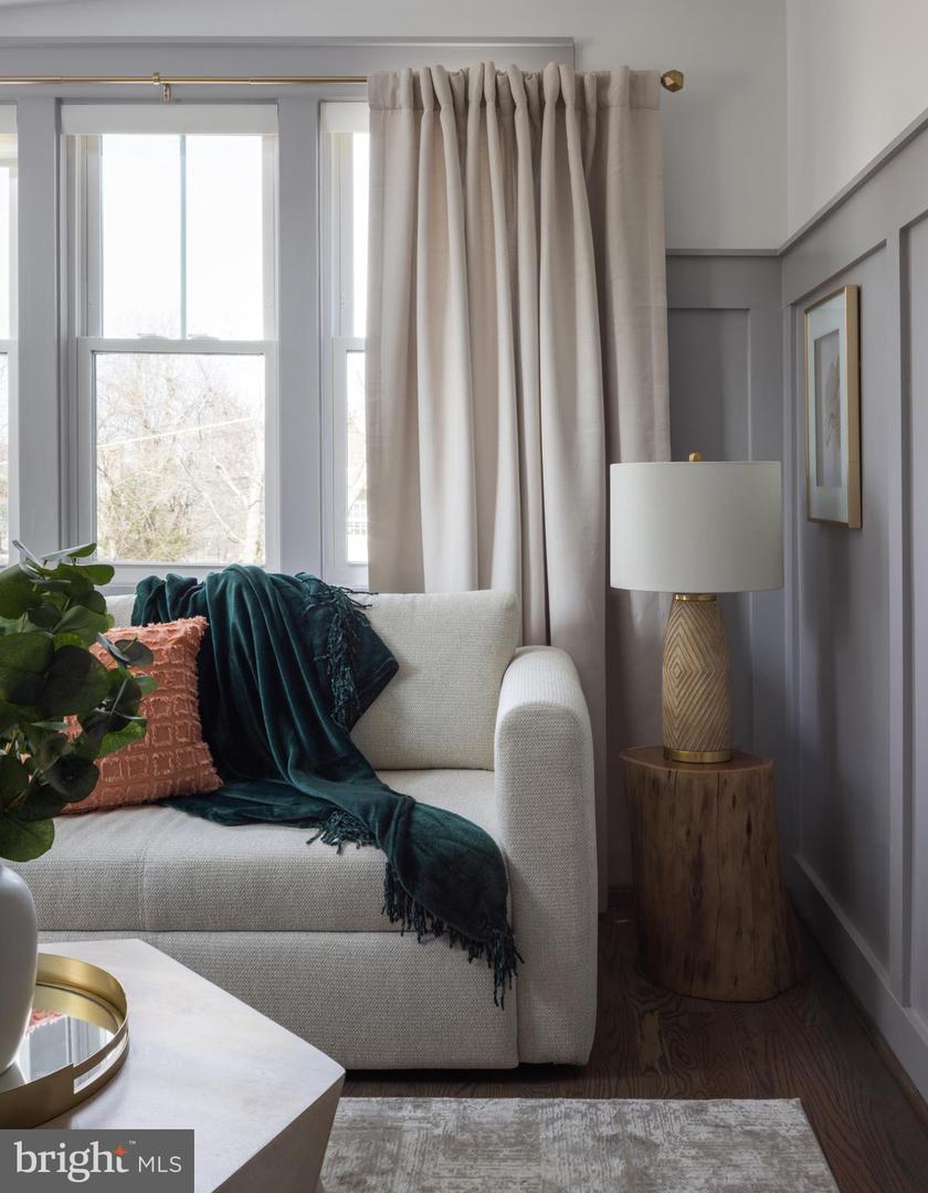 2813 JAMES DR, ALEXANDRIA, Virginia 22303, 5 Bedrooms Bedrooms, ,3 BathroomsBathrooms,Residential,For sale,2813 JAMES DR,VAFX2286670 MLS # VAFX2286670 2813 JAMES DR, ALEXANDRIA, Virginia 22303, 5 Bedrooms Bedrooms, ,3 BathroomsBathrooms,Residential,For sale,2813 JAMES DR,VAFX2286670 MLS # VAFX2286670