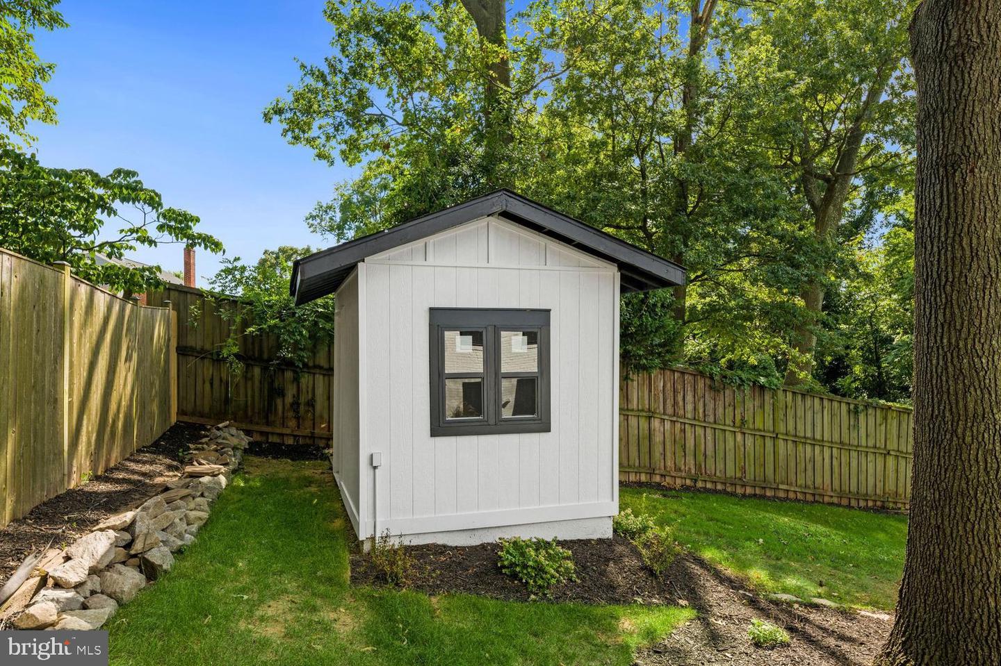 2813 JAMES DR, ALEXANDRIA, Virginia 22303, 5 Bedrooms Bedrooms, ,3 BathroomsBathrooms,Residential,For sale,2813 JAMES DR,VAFX2286670 MLS # VAFX2286670 2813 JAMES DR, ALEXANDRIA, Virginia 22303, 5 Bedrooms Bedrooms, ,3 BathroomsBathrooms,Residential,For sale,2813 JAMES DR,VAFX2286670 MLS # VAFX2286670