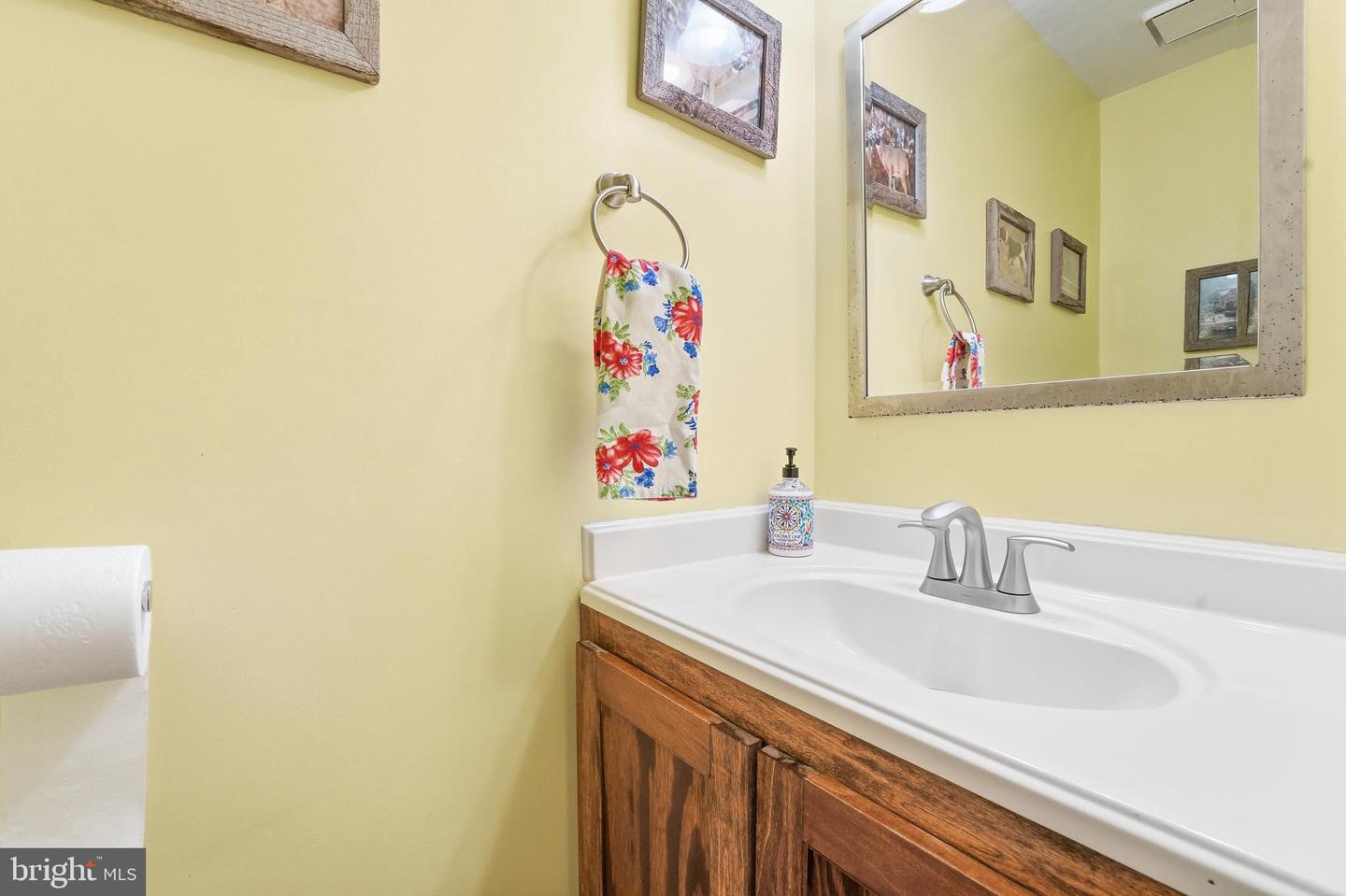 9806 KENMORE CT, FREDERICKSBURG, Virginia 22408, 4 Bedrooms Bedrooms, ,2 BathroomsBathrooms,Residential,For sale,9806 KENMORE CT,VASP2038756 MLS # VASP2038756