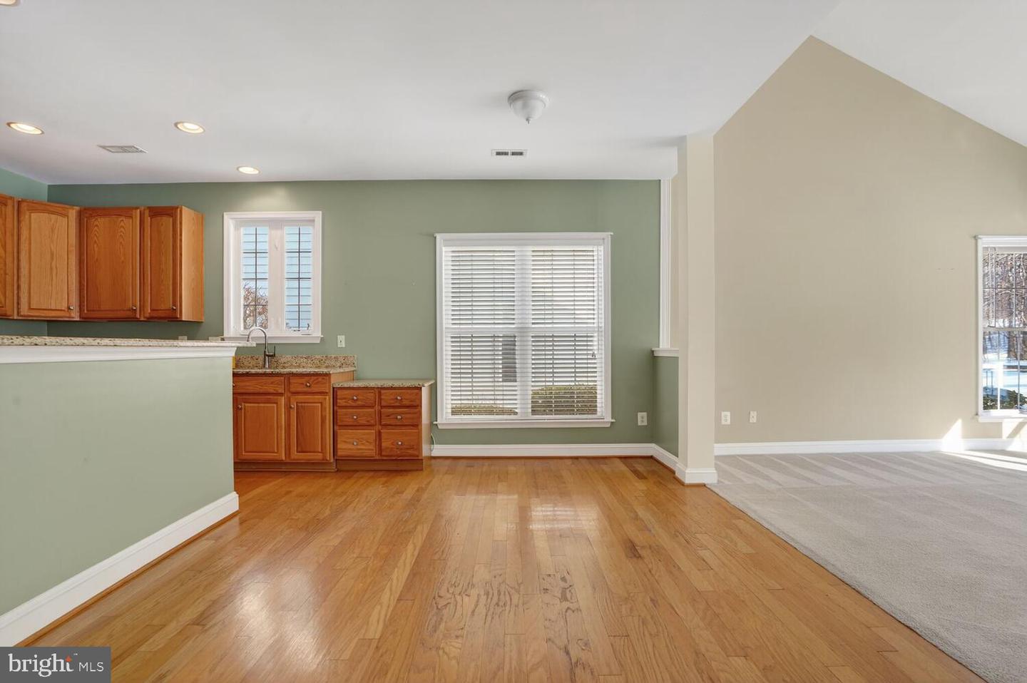 6767 DERBY RUN WAY, GAINESVILLE, Virginia 20155, 3 Bedrooms Bedrooms, ,3 BathroomsBathrooms,Residential,For sale,6767 DERBY RUN WAY,VAPW2110894 MLS # VAPW2110894