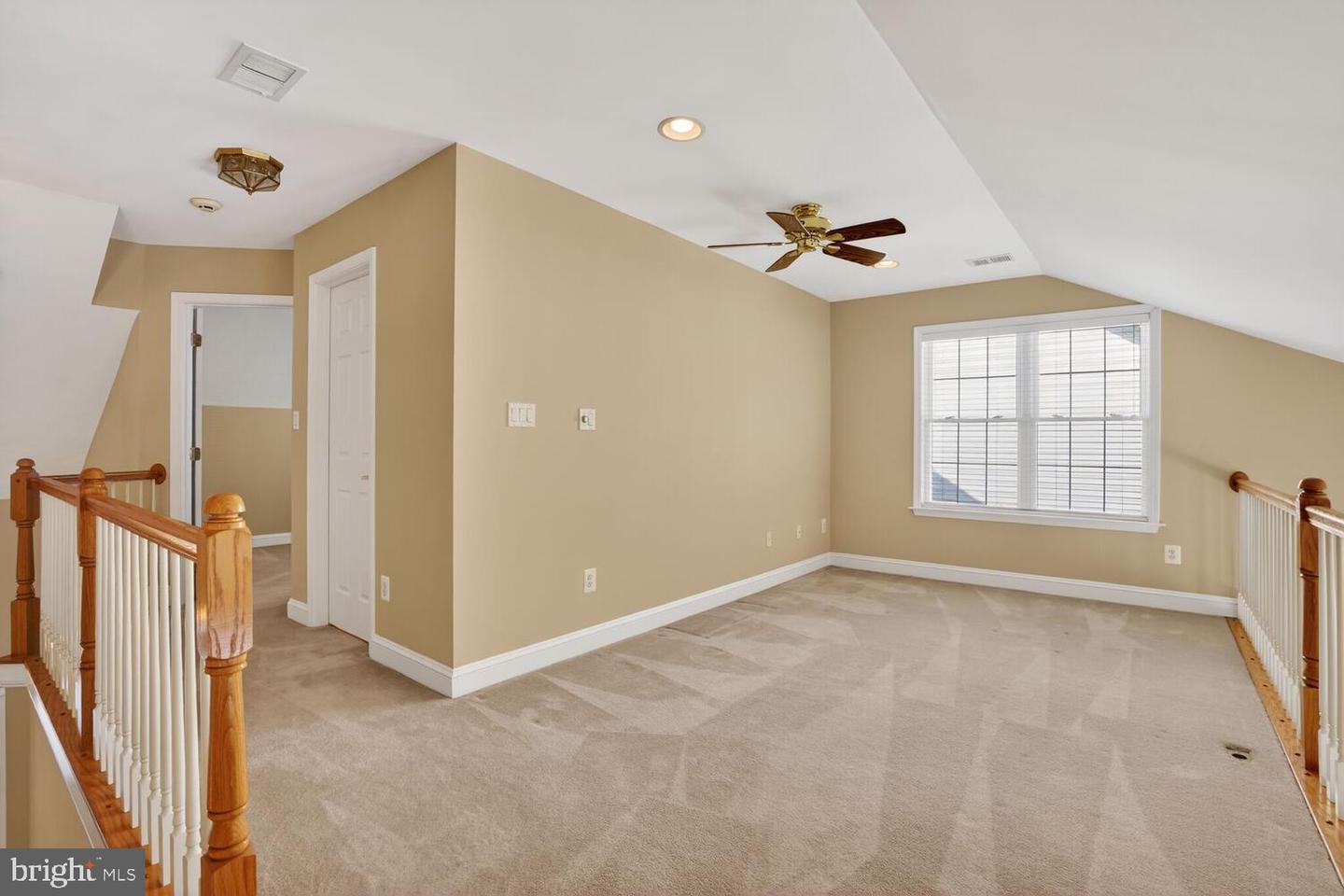 6767 DERBY RUN WAY, GAINESVILLE, Virginia 20155, 3 Bedrooms Bedrooms, ,3 BathroomsBathrooms,Residential,For sale,6767 DERBY RUN WAY,VAPW2110894 MLS # VAPW2110894