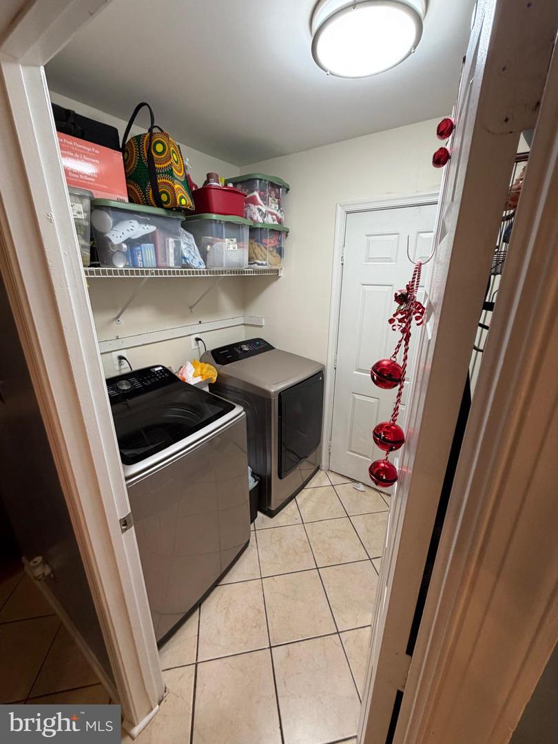 9300 NANCY ST, MANASSAS PARK, Virginia 20111, 5 Bedrooms Bedrooms, 9 Rooms Rooms,4 BathroomsBathrooms,Residential,For sale,9300 NANCY ST,VAMP2003600 MLS # VAMP2003600