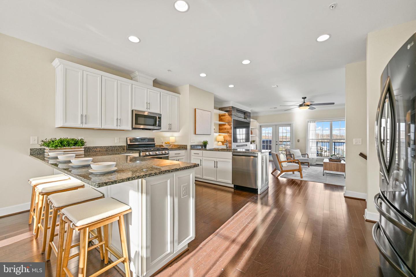 612 MARINA LANDING LN, WOODBRIDGE, Virginia 22191, 3 Bedrooms Bedrooms, ,3 BathroomsBathrooms,Residential,For sale,612 MARINA LANDING LN,VAPW2110930 MLS # VAPW2110930