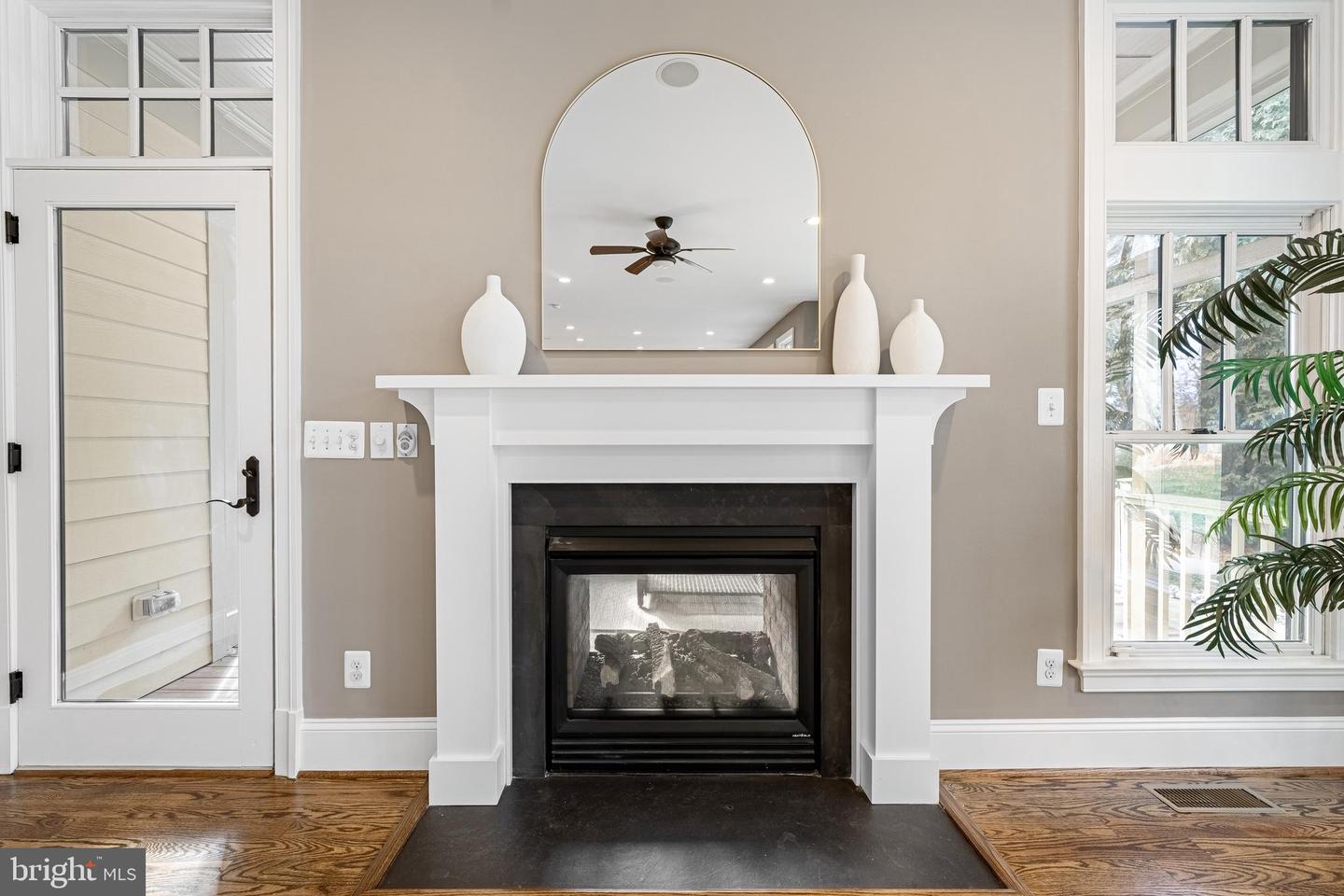 6520 TOPEKA RD, MCLEAN, Virginia 22101, 5 Bedrooms Bedrooms, ,5 BathroomsBathrooms,Residential,For sale,6520 TOPEKA RD,VAFX2286798 MLS # VAFX2286798