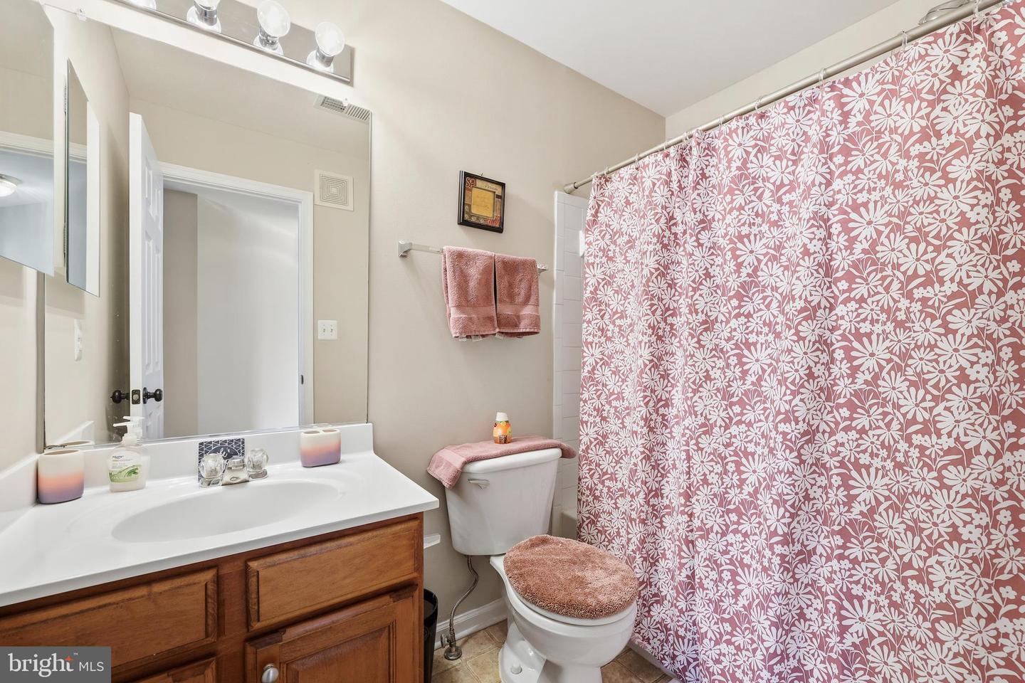 42262 TERRAZZO TER, ALDIE, Virginia 20105, 3 Bedrooms Bedrooms, ,2 BathroomsBathrooms,Residential,For sale,42262 TERRAZZO TER,VALO2114340 MLS # VALO2114340