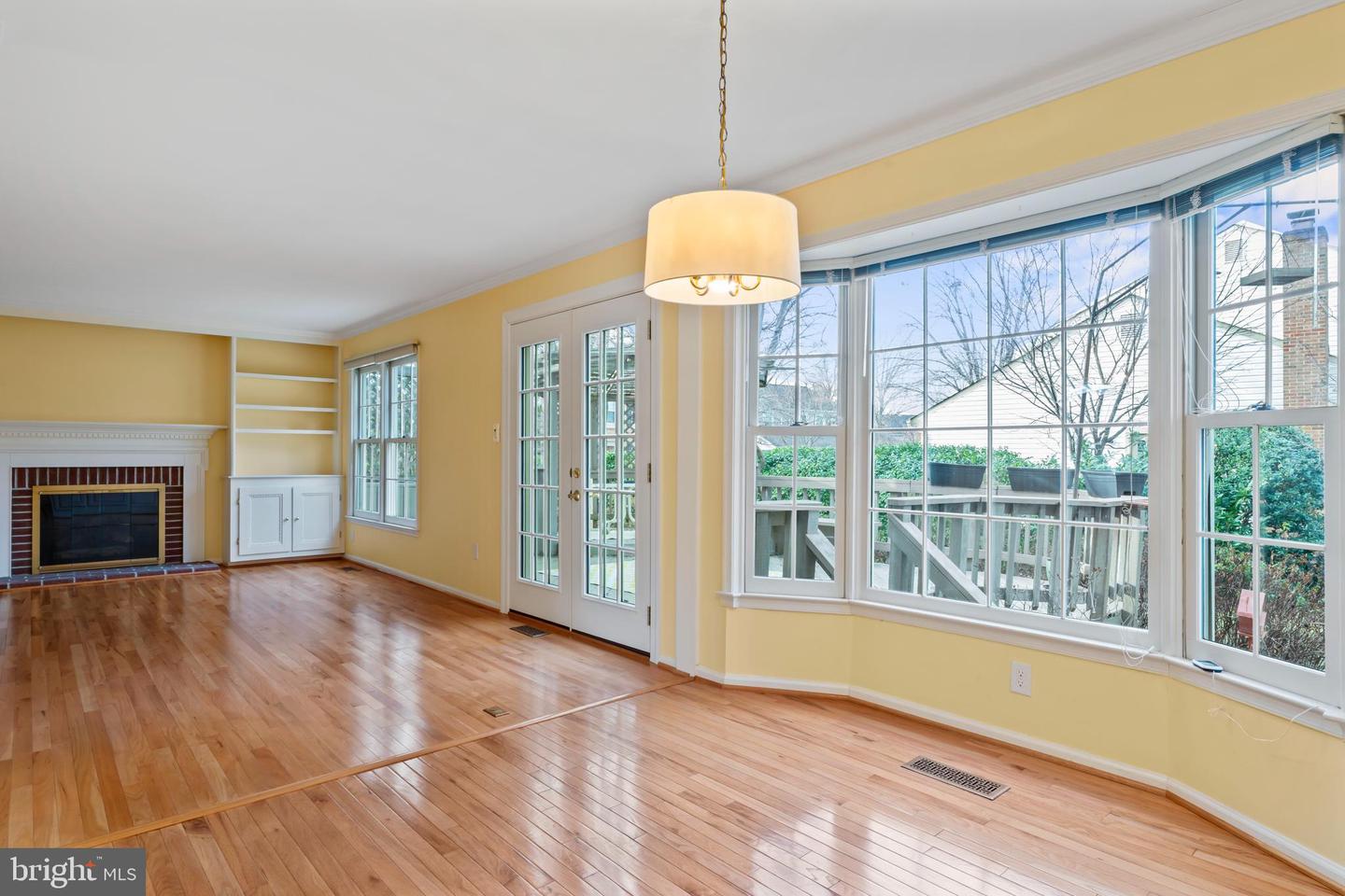 3216 NESTLEWOOD DR, OAK HILL, Virginia 20171, 4 Bedrooms Bedrooms, ,3 BathroomsBathrooms,Residential,For sale,3216 NESTLEWOOD DR,VAFX2286888 MLS # VAFX2286888