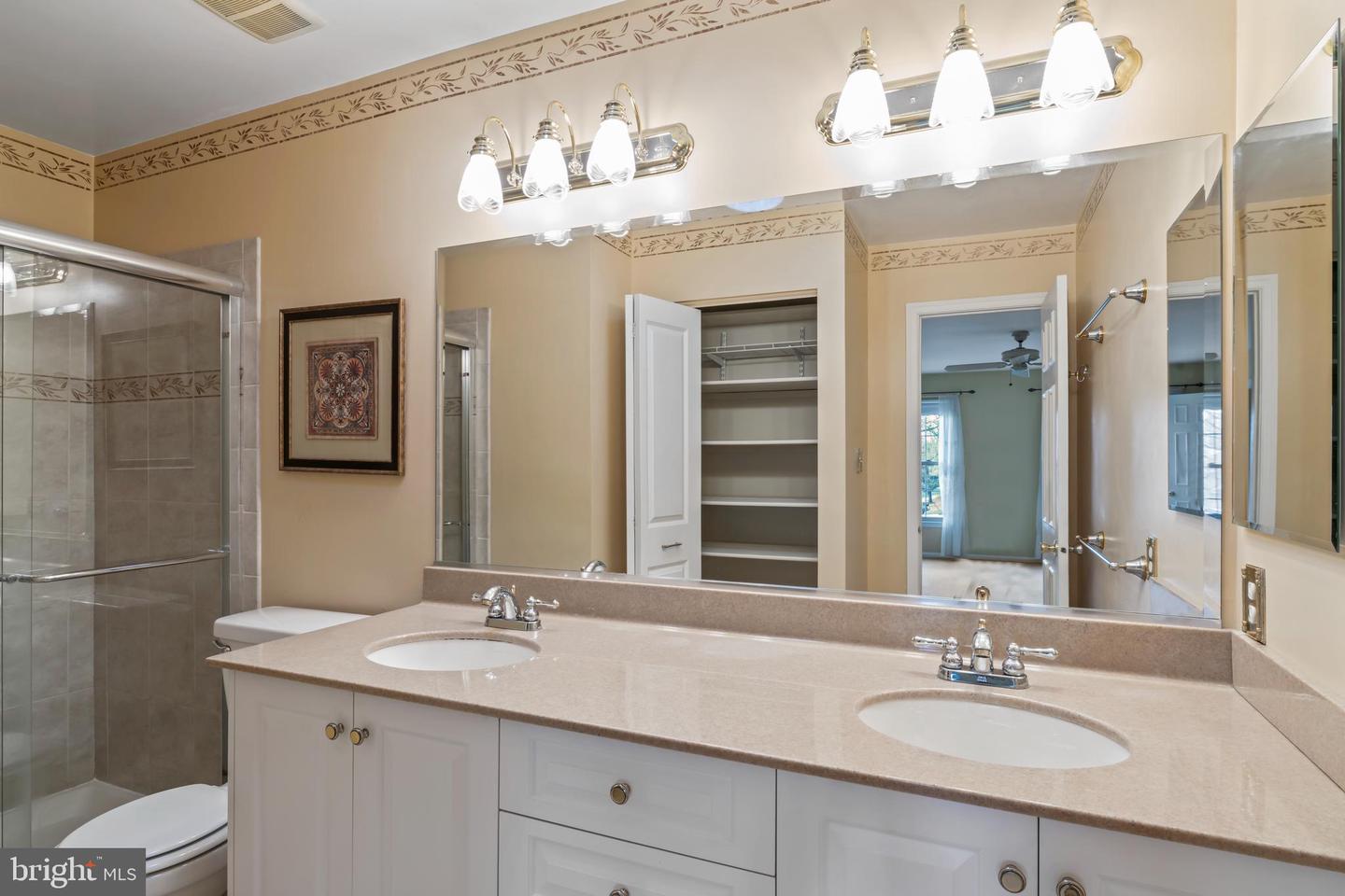 3216 NESTLEWOOD DR, OAK HILL, Virginia 20171, 4 Bedrooms Bedrooms, ,3 BathroomsBathrooms,Residential,For sale,3216 NESTLEWOOD DR,VAFX2286888 MLS # VAFX2286888