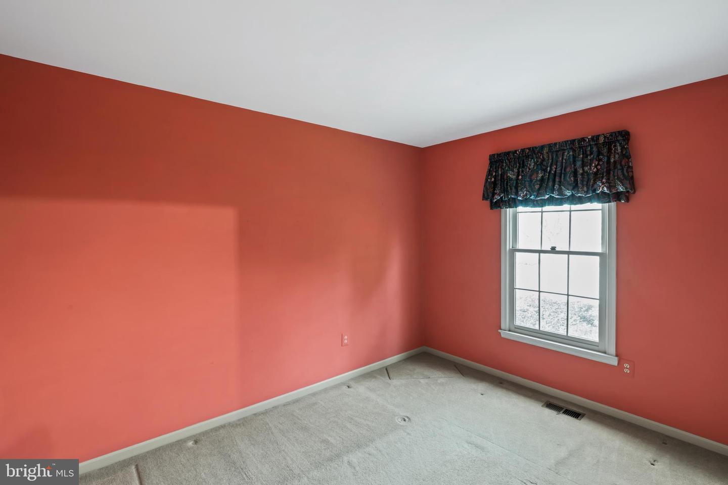 3216 NESTLEWOOD DR, OAK HILL, Virginia 20171, 4 Bedrooms Bedrooms, ,3 BathroomsBathrooms,Residential,For sale,3216 NESTLEWOOD DR,VAFX2286888 MLS # VAFX2286888