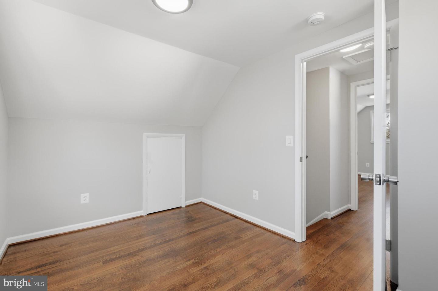 188 HOLDEN DR, MANASSAS PARK, Virginia 20111, 3 Bedrooms Bedrooms, ,2 BathroomsBathrooms,Residential,For sale,188 HOLDEN DR,VAMP2003604 MLS # VAMP2003604