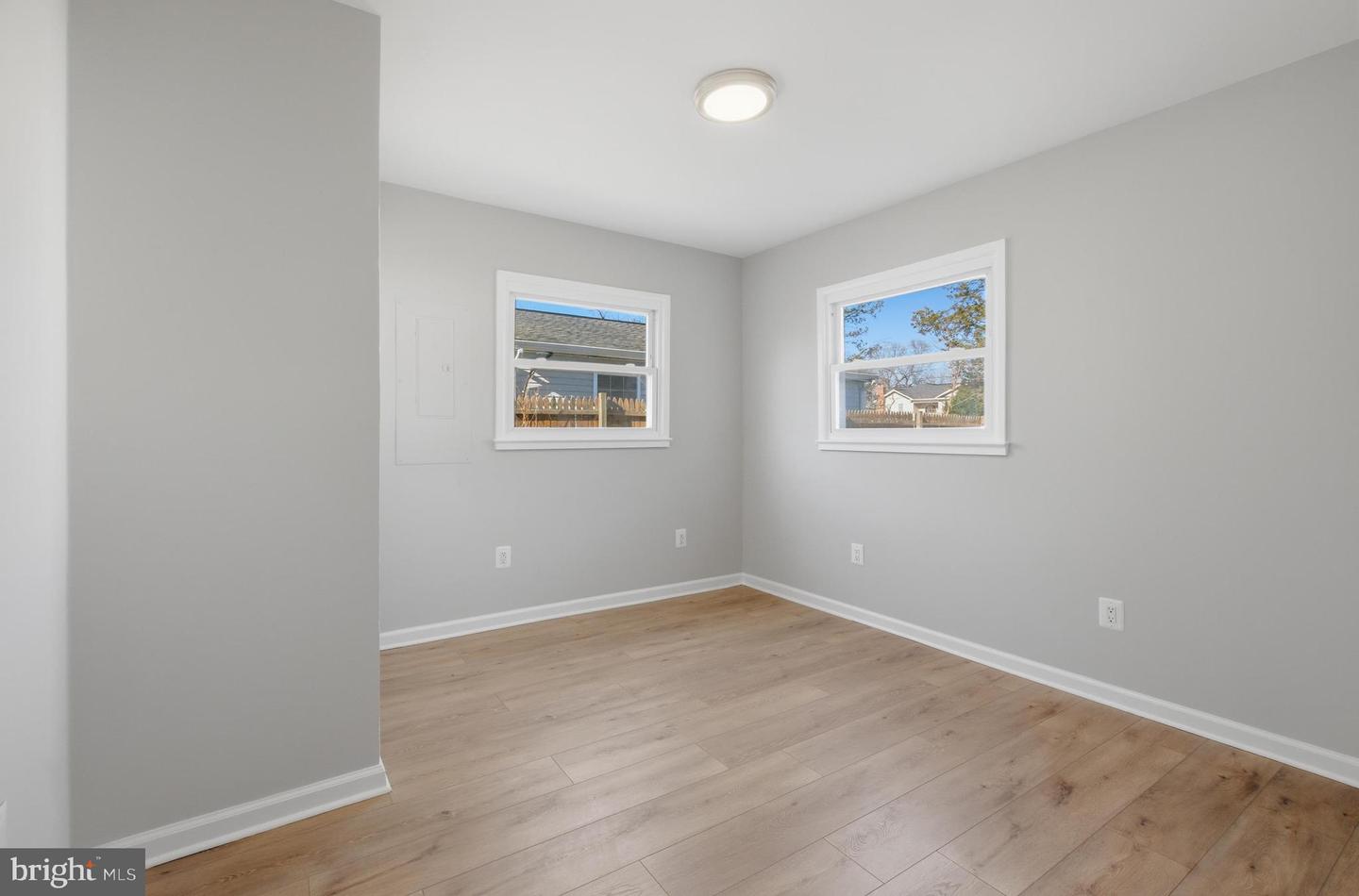 188 HOLDEN DR, MANASSAS PARK, Virginia 20111, 3 Bedrooms Bedrooms, ,2 BathroomsBathrooms,Residential,For sale,188 HOLDEN DR,VAMP2003604 MLS # VAMP2003604