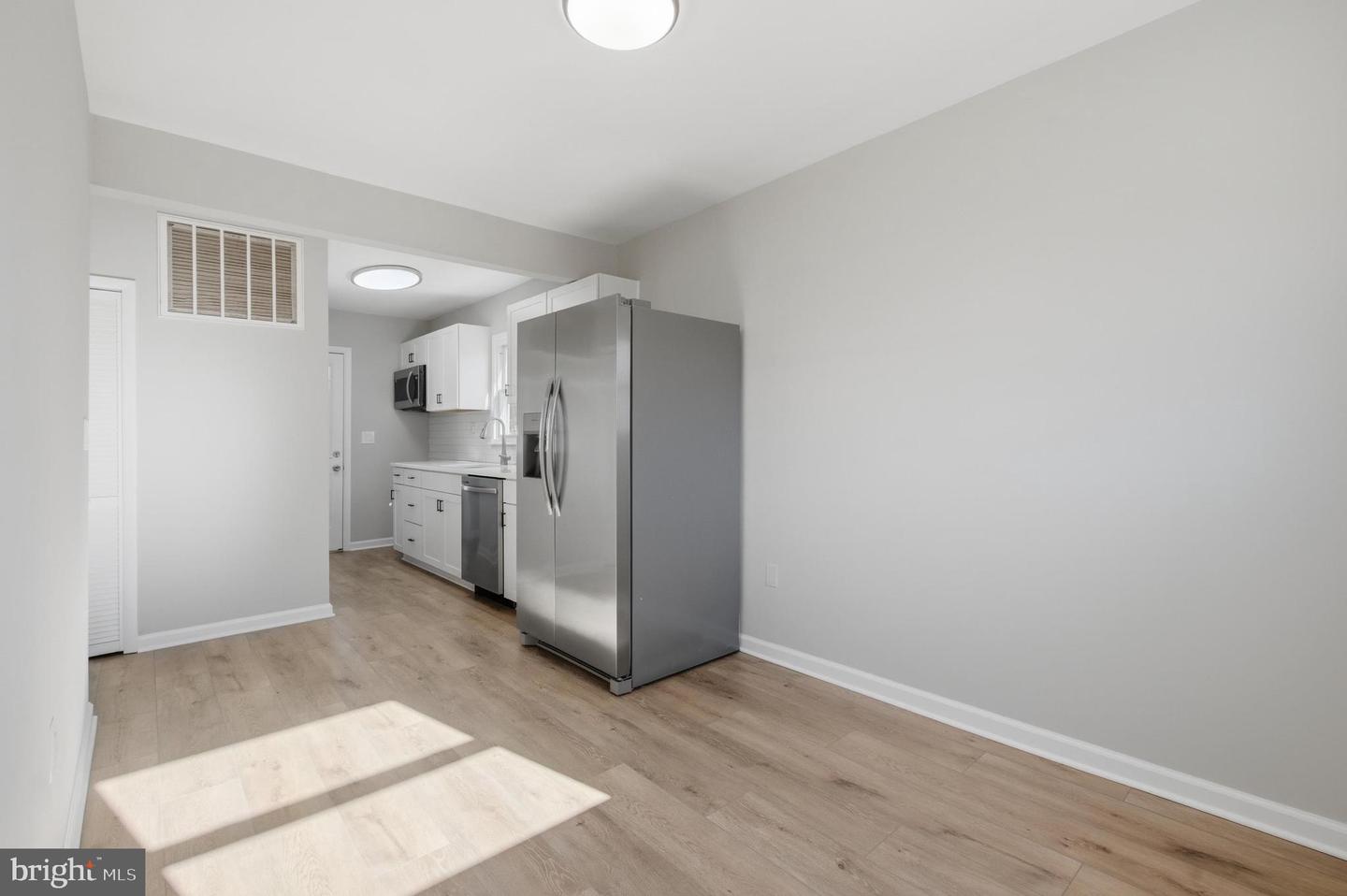 188 HOLDEN DR, MANASSAS PARK, Virginia 20111, 3 Bedrooms Bedrooms, ,2 BathroomsBathrooms,Residential,For sale,188 HOLDEN DR,VAMP2003604 MLS # VAMP2003604