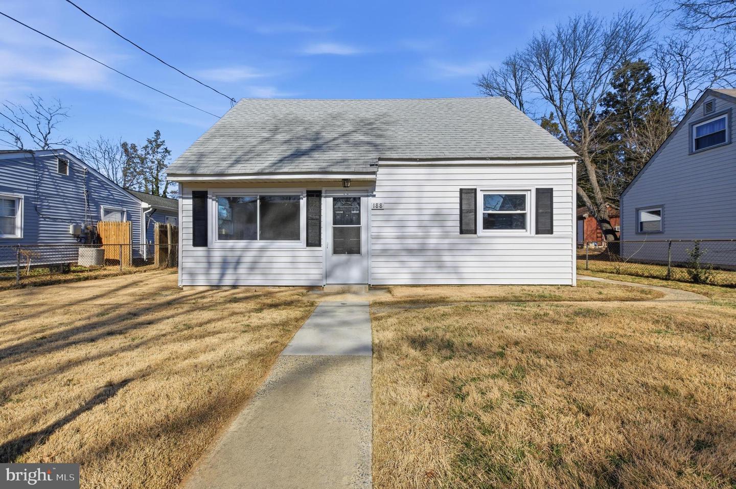 188 HOLDEN DR, MANASSAS PARK, Virginia 20111, 3 Bedrooms Bedrooms, ,2 BathroomsBathrooms,Residential,For sale,188 HOLDEN DR,VAMP2003604 MLS # VAMP2003604