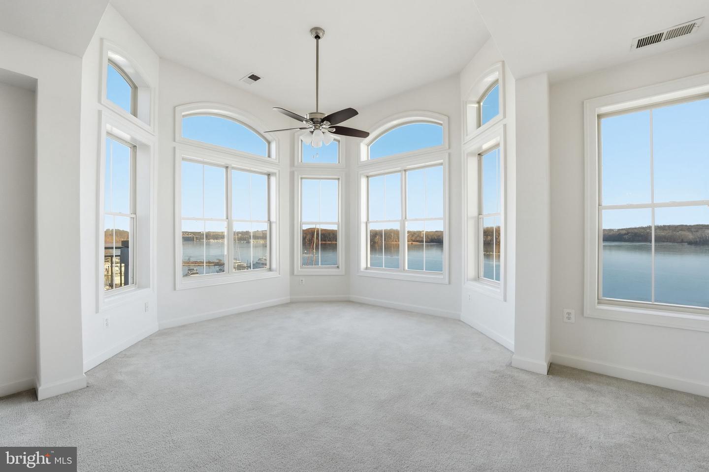 500 BELMONT BAY DR #404, WOODBRIDGE, Virginia 22191, 2 Bedrooms Bedrooms, ,2 BathroomsBathrooms,Residential,For sale,500 BELMONT BAY DR #404,VAPW2111002 MLS # VAPW2111002