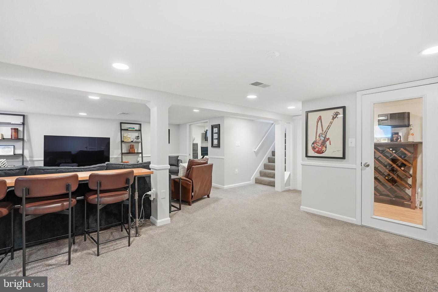 4807 WASHINGTON BLVD, ARLINGTON, Virginia 22205, 4 Bedrooms Bedrooms, 15 Rooms Rooms,3 BathroomsBathrooms,Residential,For sale,4807 WASHINGTON BLVD,VAAR2067990 MLS # VAAR2067990