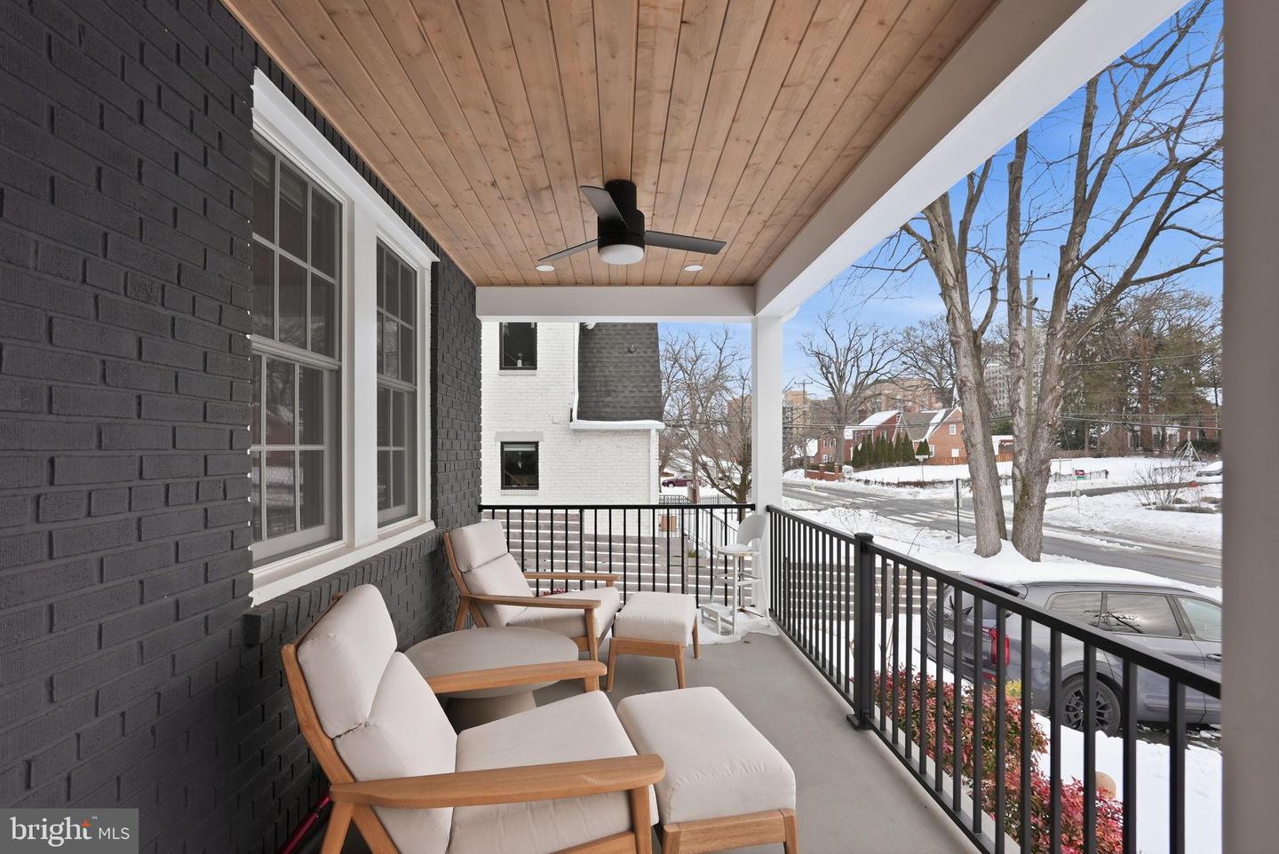 4807 WASHINGTON BLVD, ARLINGTON, Virginia 22205, 4 Bedrooms Bedrooms, 15 Rooms Rooms,3 BathroomsBathrooms,Residential,For sale,4807 WASHINGTON BLVD,VAAR2067990 MLS # VAAR2067990