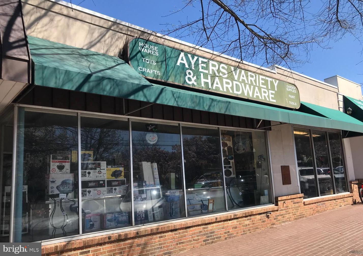 4807 WASHINGTON BLVD, ARLINGTON, Virginia 22205, 4 Bedrooms Bedrooms, 15 Rooms Rooms,3 BathroomsBathrooms,Residential,For sale,4807 WASHINGTON BLVD,VAAR2067990 MLS # VAAR2067990