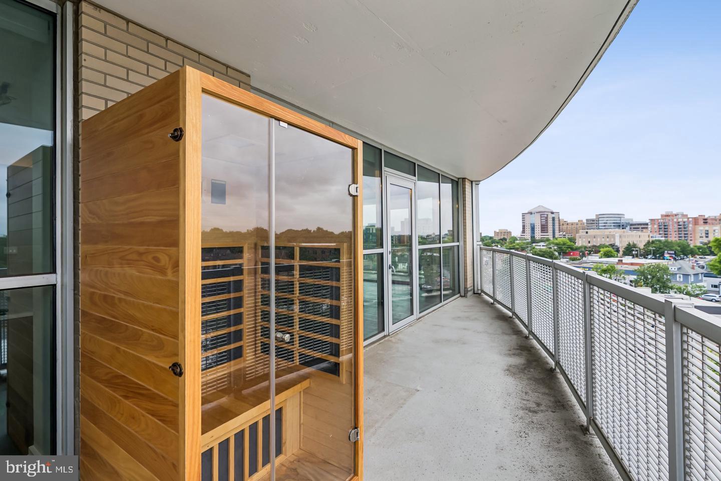 3409 WILSON BLVD #611, ARLINGTON, Virginia 22201, 2 Bedrooms Bedrooms, ,2 BathroomsBathrooms,Residential,For sale,3409 WILSON BLVD #611,VAAR2068000 MLS # VAAR2068000