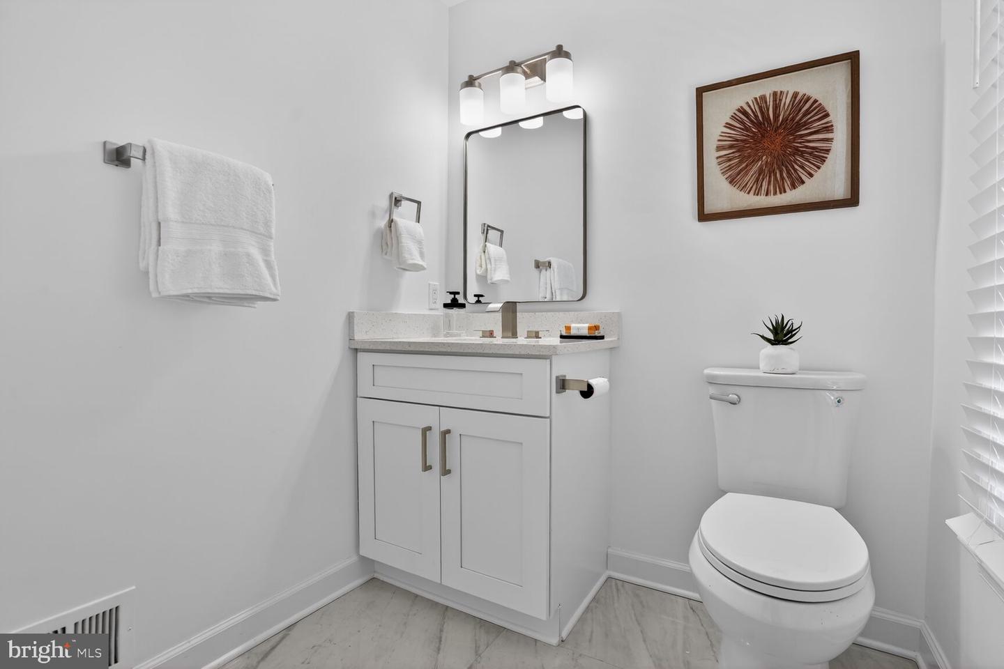 5502 BUGGY WHIP DR, CENTREVILLE, Virginia 20120, 4 Bedrooms Bedrooms, ,2 BathroomsBathrooms,Residential,For sale,5502 BUGGY WHIP DR,VAFX2287050 MLS # VAFX2287050